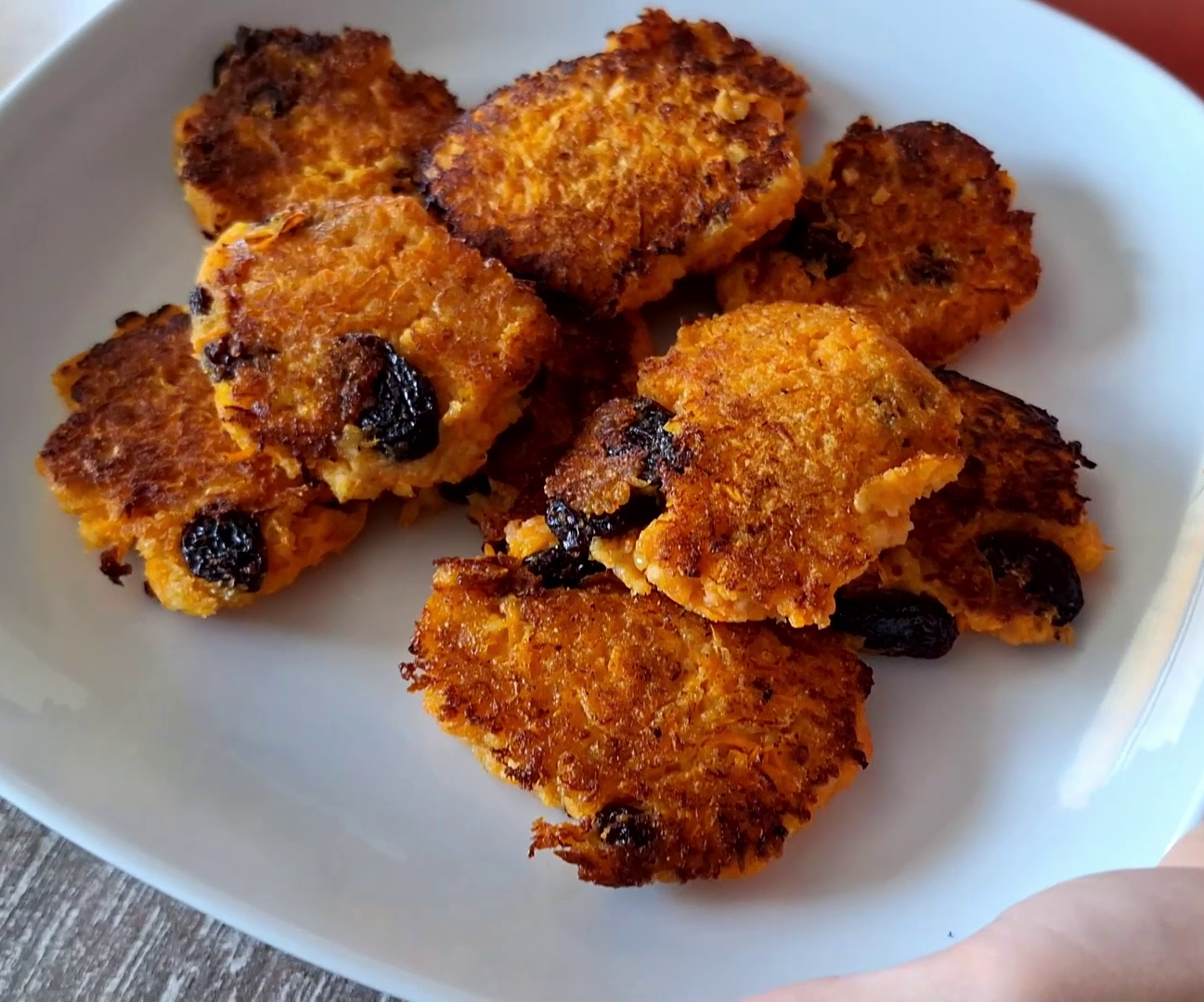 Carrot and Apple Pancakes With Raisins