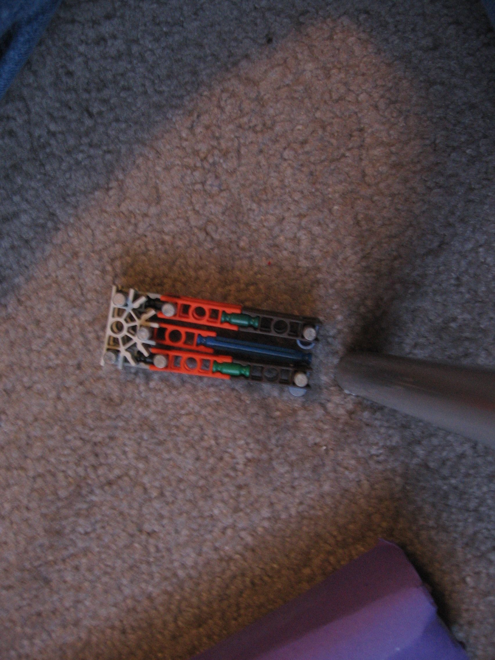 K'nex Butterfly Knife/switchblade