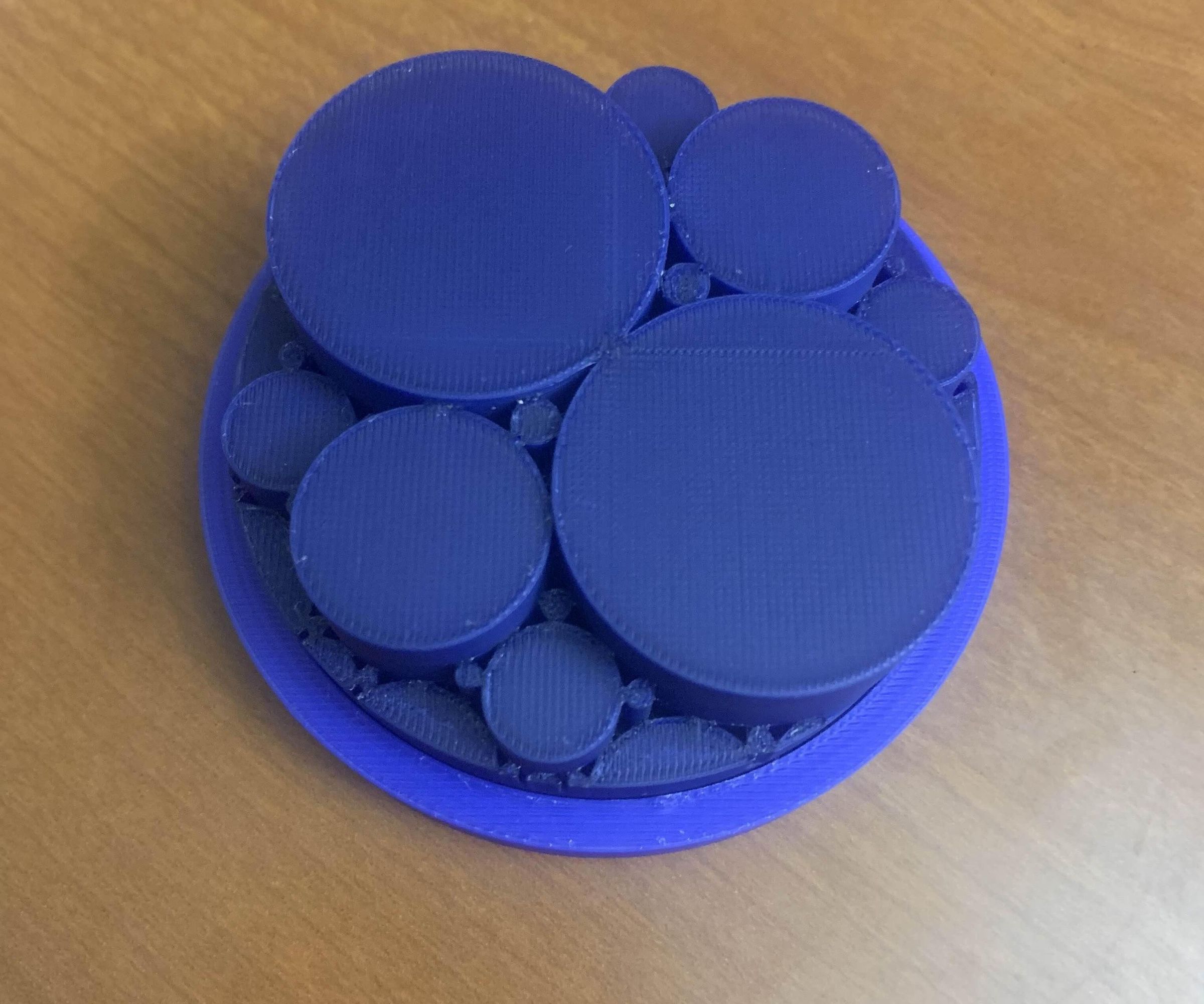 Rotating Apollonian Gasket Pattern