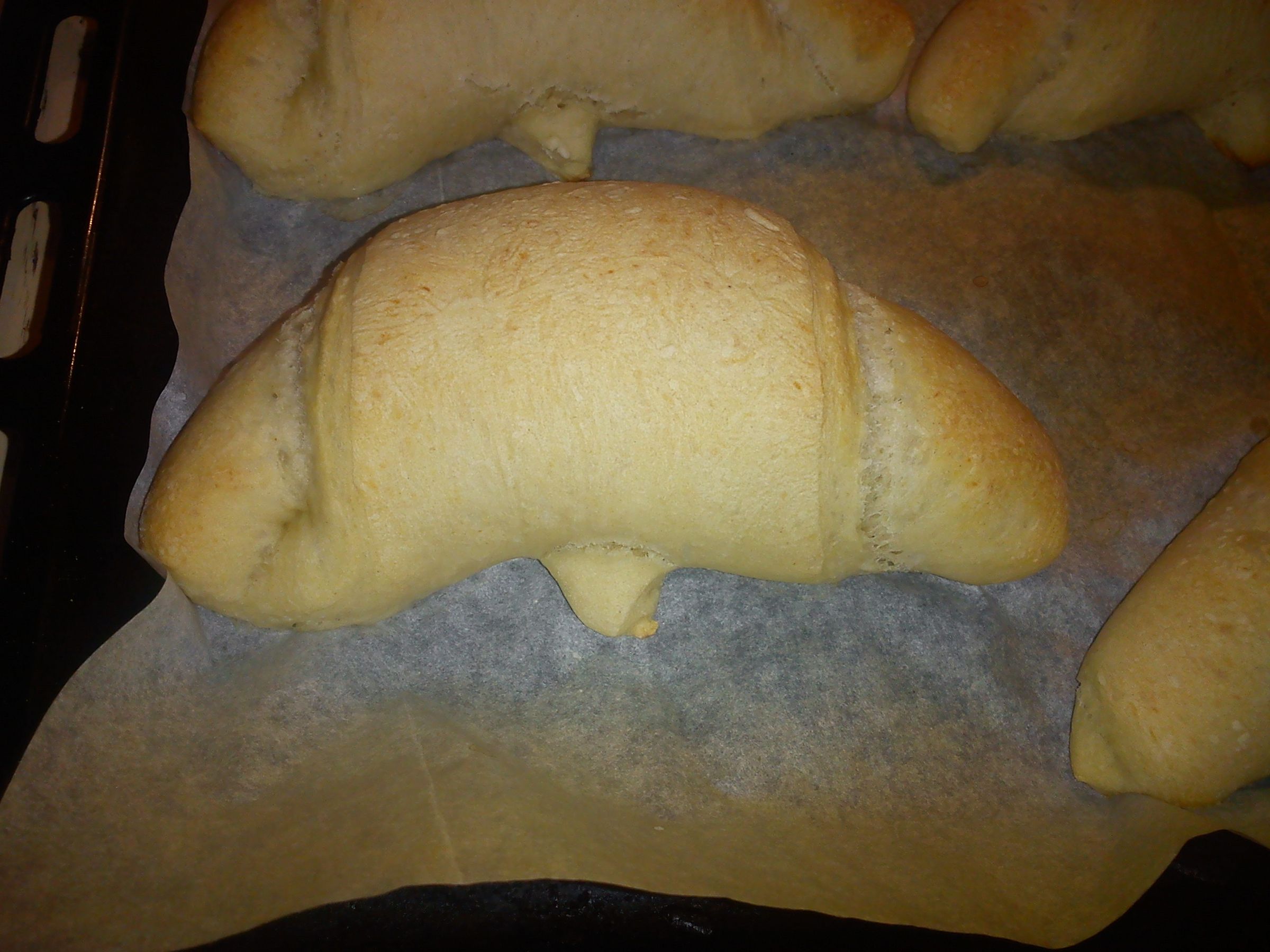 How to Make Delicious Horns!