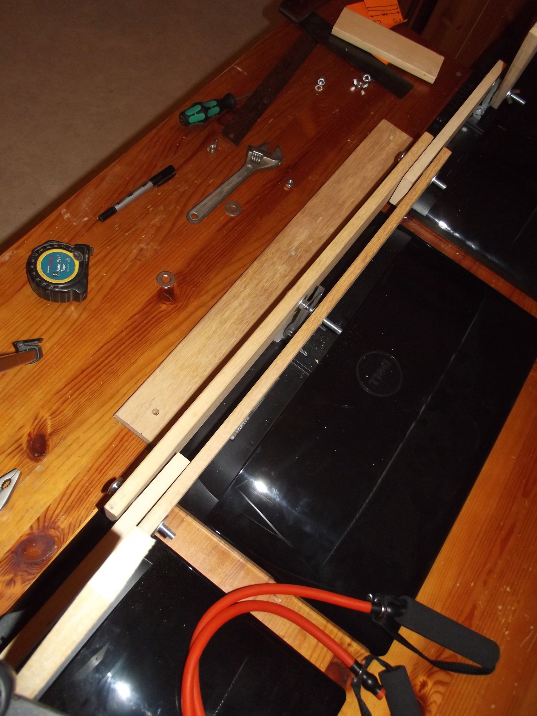 Varifocal Triple Monitor Stand : 10 Steps (with Pictures) - Instructables