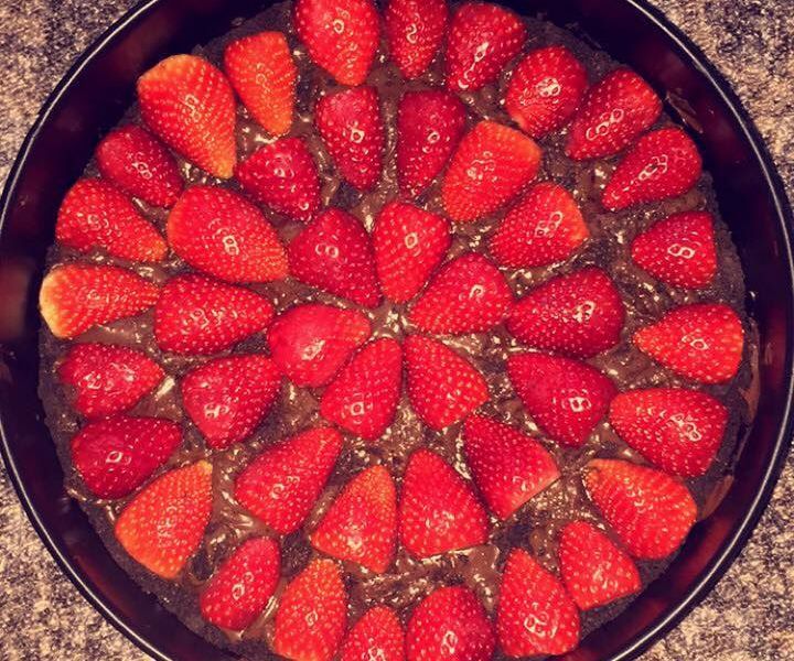 How to Make an Oreo & Nutella Cold Cake