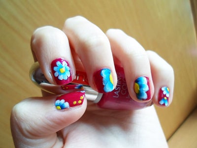 Spring Floral Nail Art