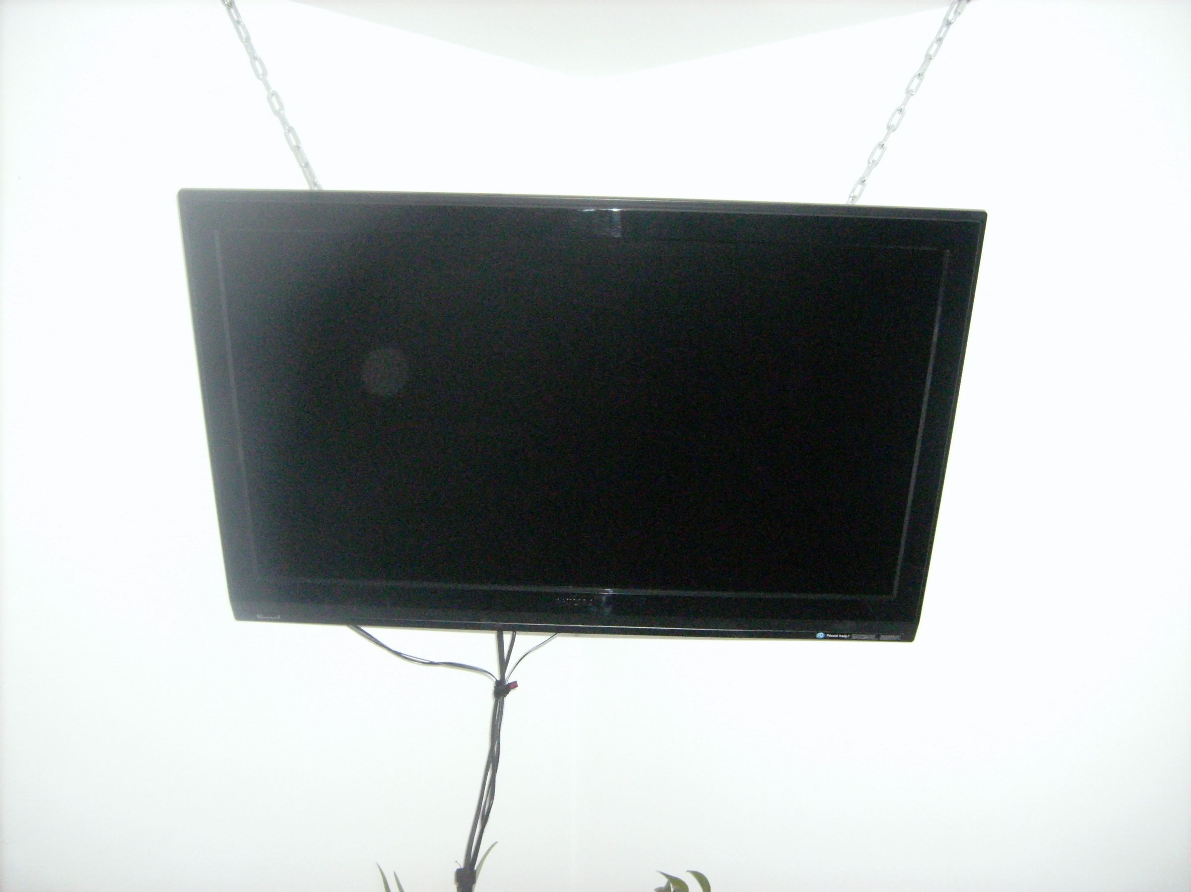 How 2 Hang Your Flat Screen Tv for Under 55 Dollars