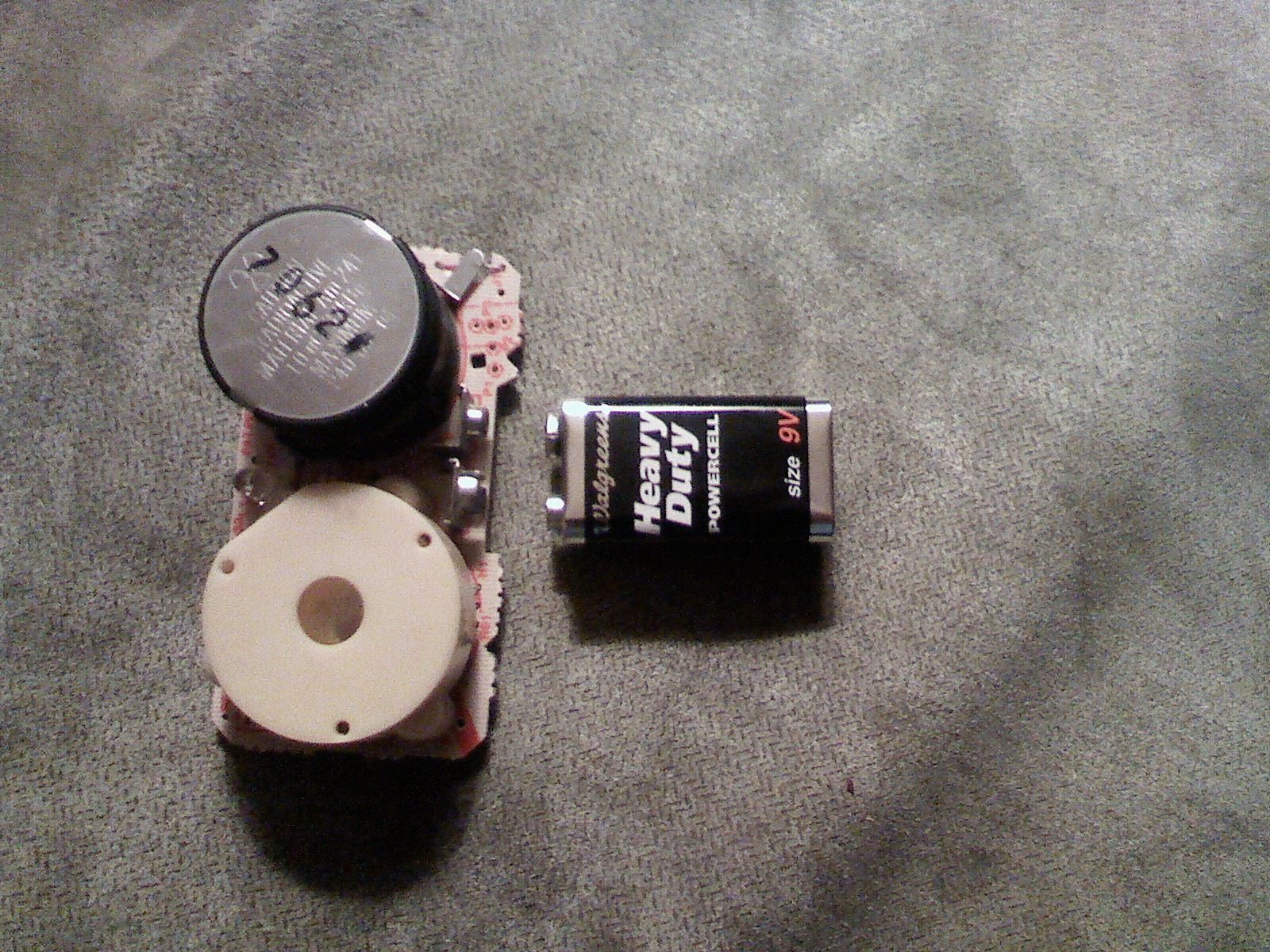 Easy&Cheap(no Soidering) Annoyance Beeper!