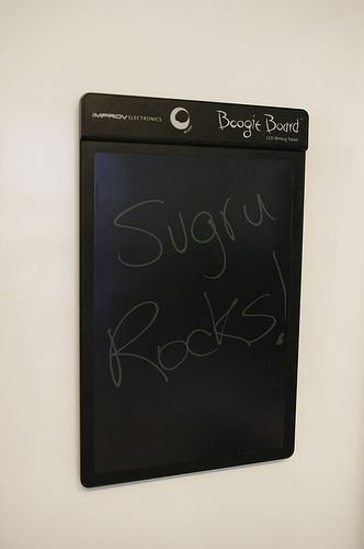 Sugru-Magnetic Boogie Board