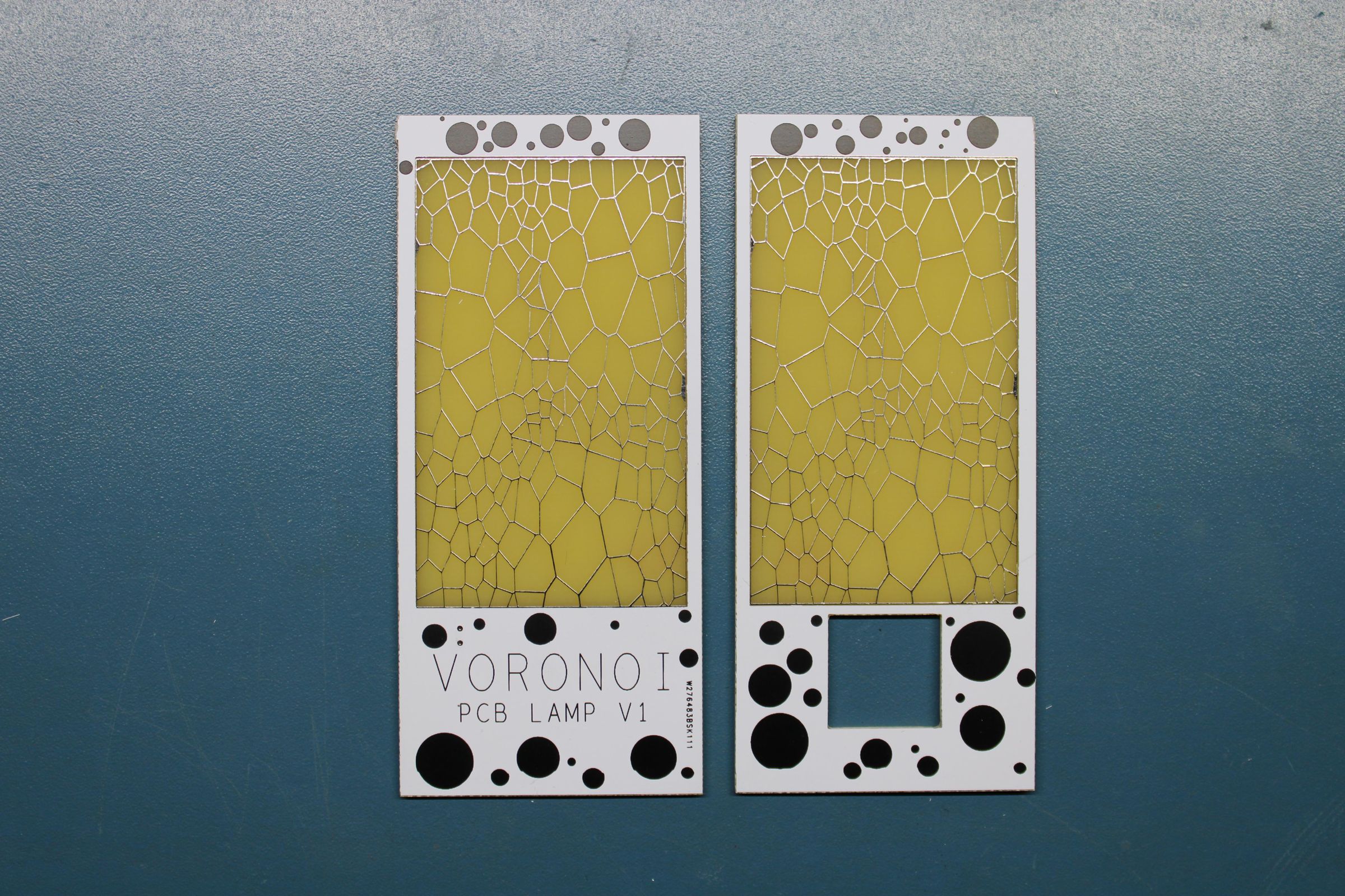 Voronoi Diagram Based PCB Lamp : 19 Steps (with Pictures) - Instructables