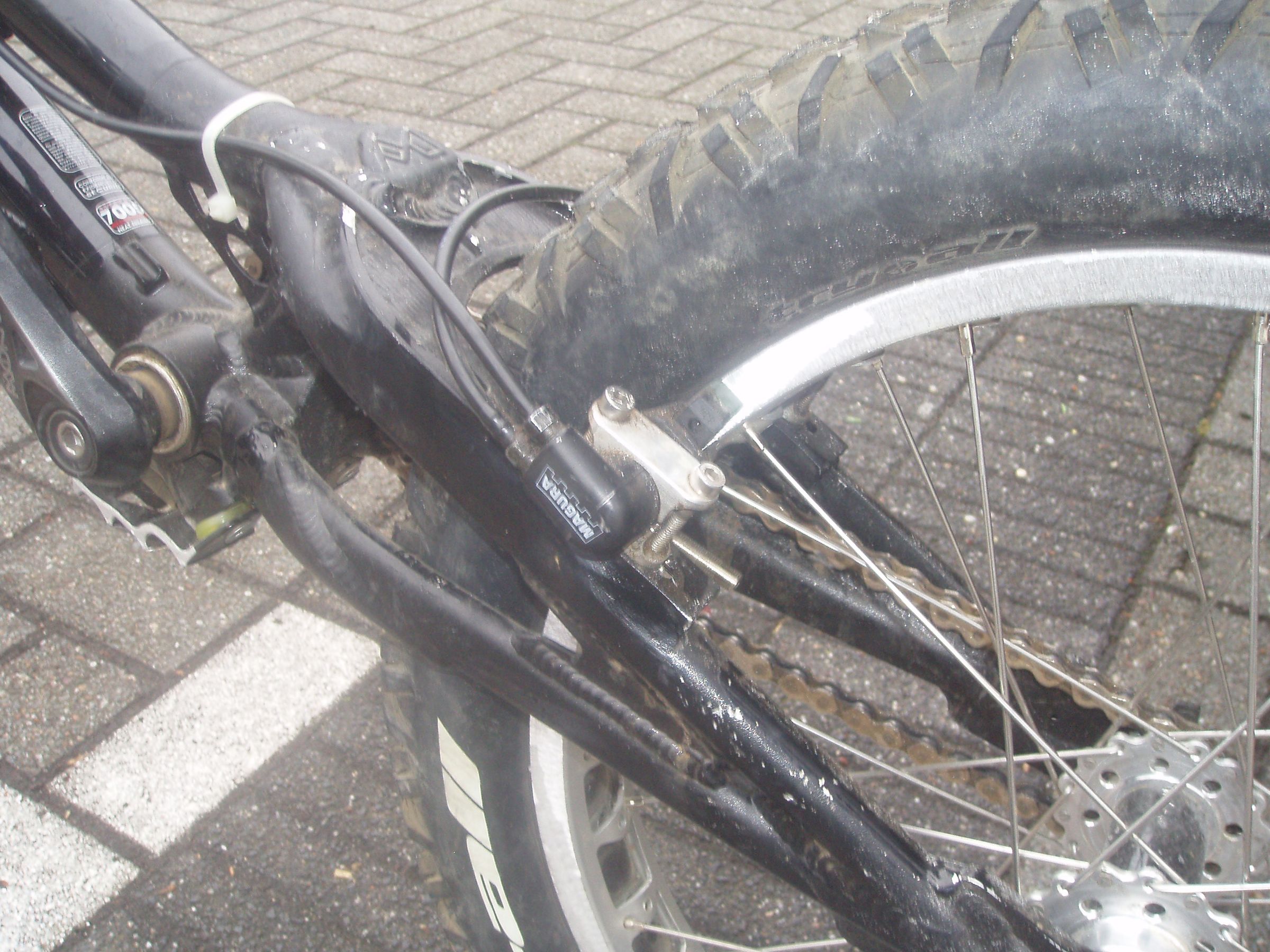 How to Fix V-brakes on a Bicycle