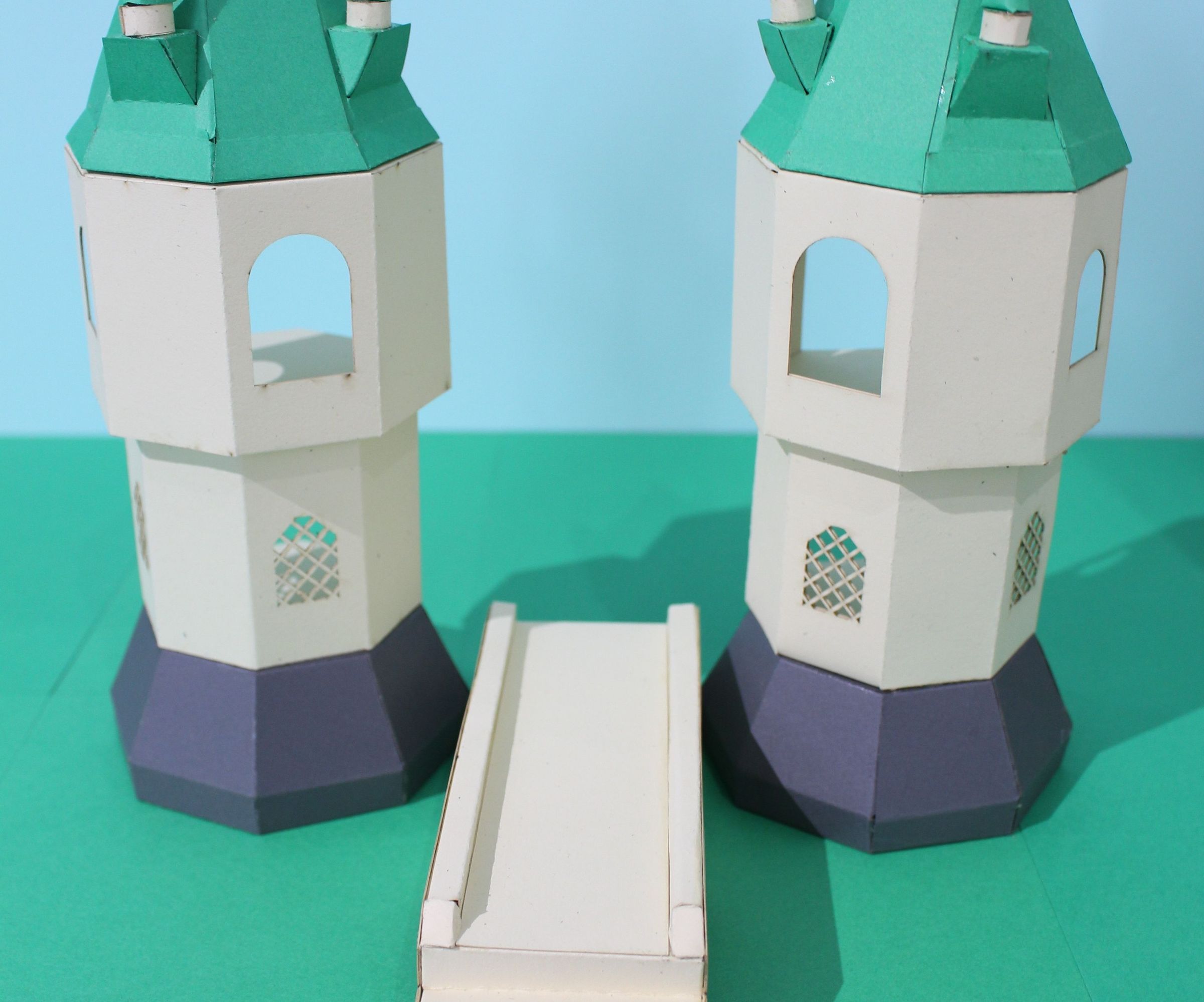 Hogwarts Paper-craft Caste