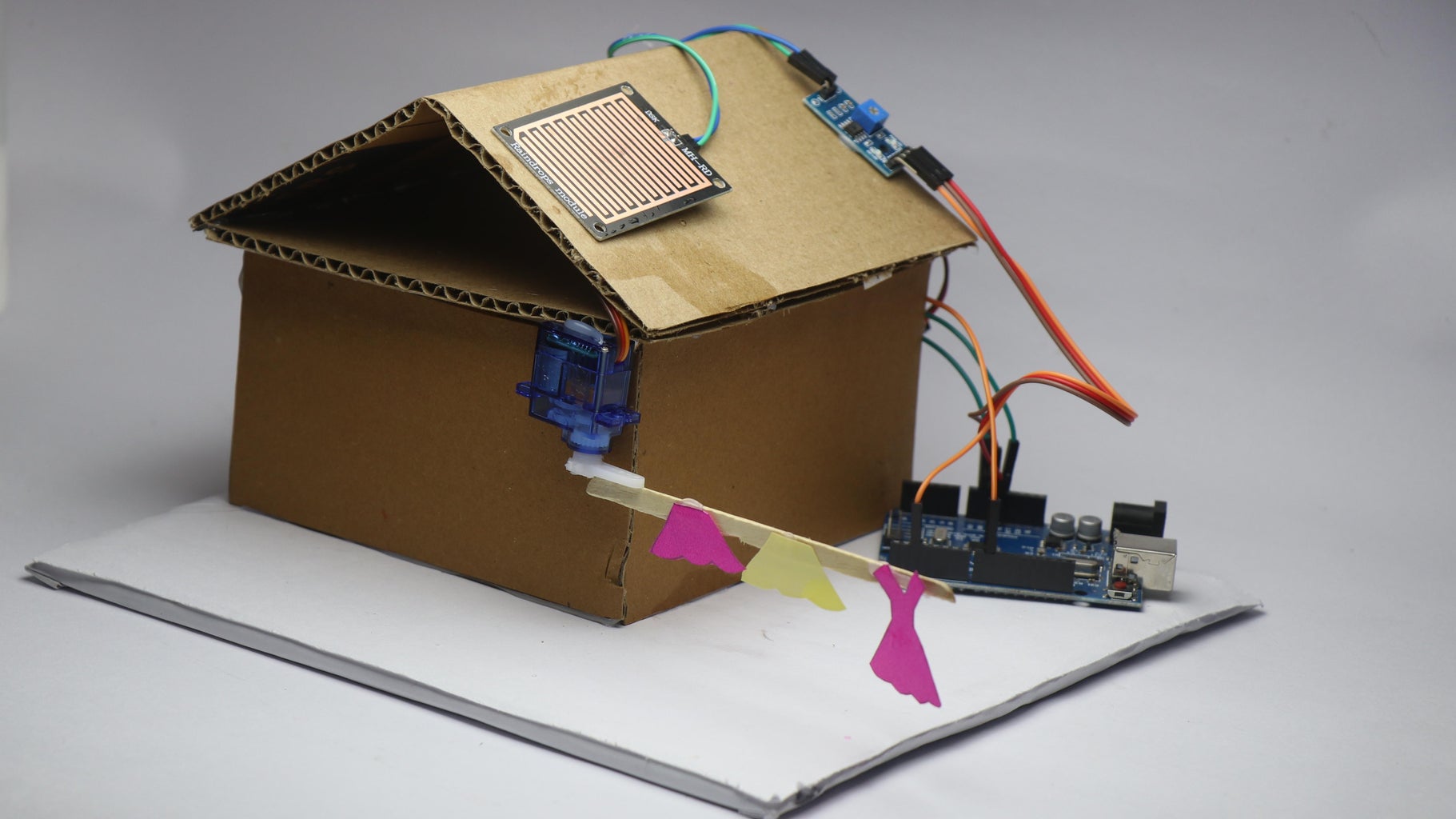 Automated Rain Shield for Laundry Using Arduino : 6 Steps (with ...