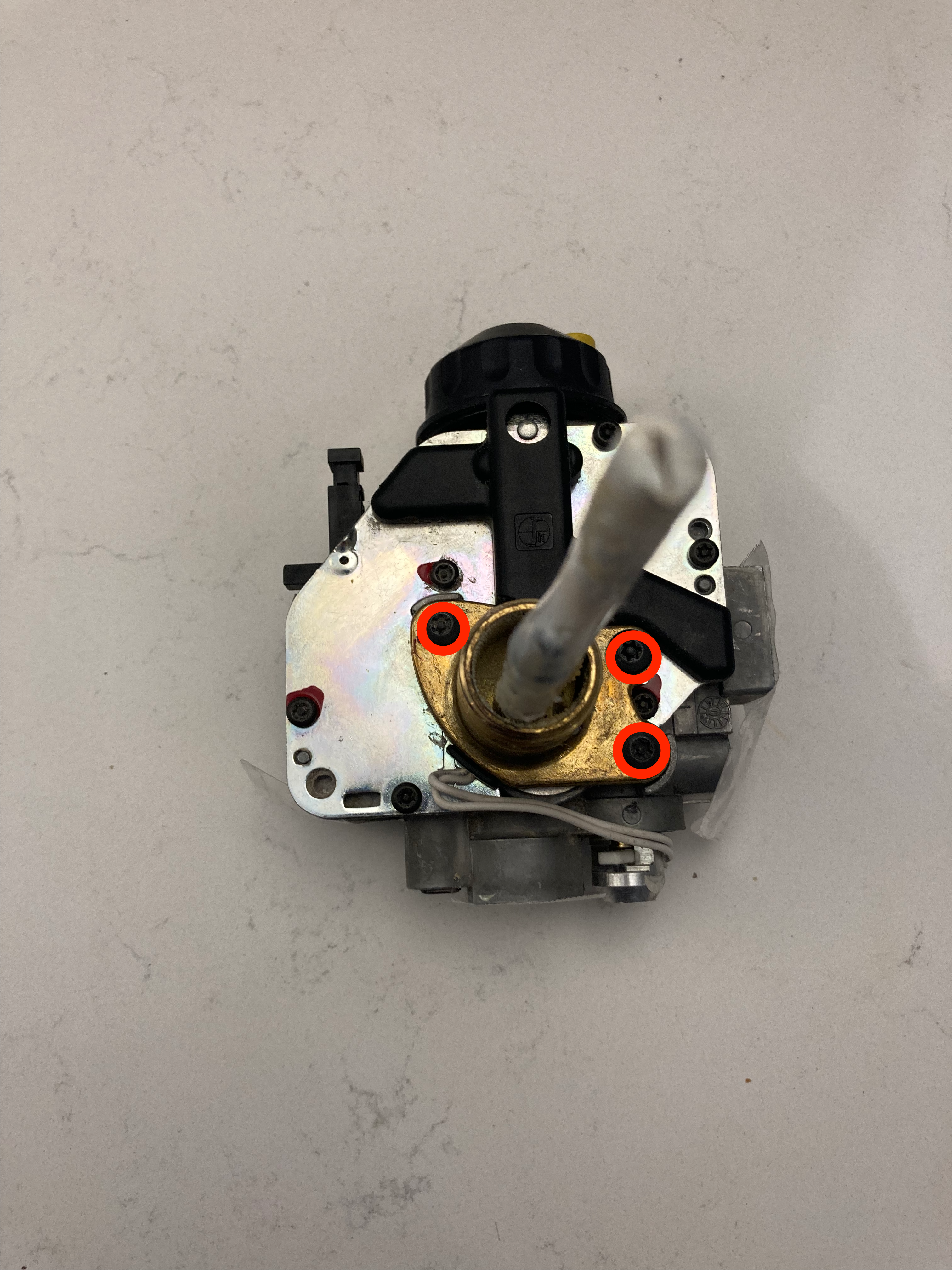 Rheem/Ruud/Richmond Water Heater Gas Valve Repair AP15255D 5 Steps