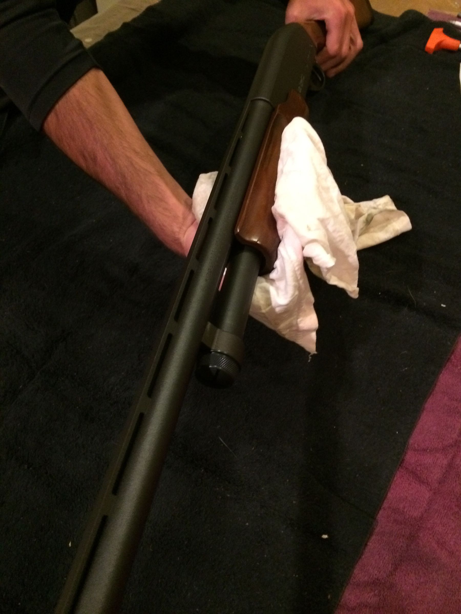 How to Clean a 12 Gauge Remington 870 Shotgun : 9 Steps - Instructables