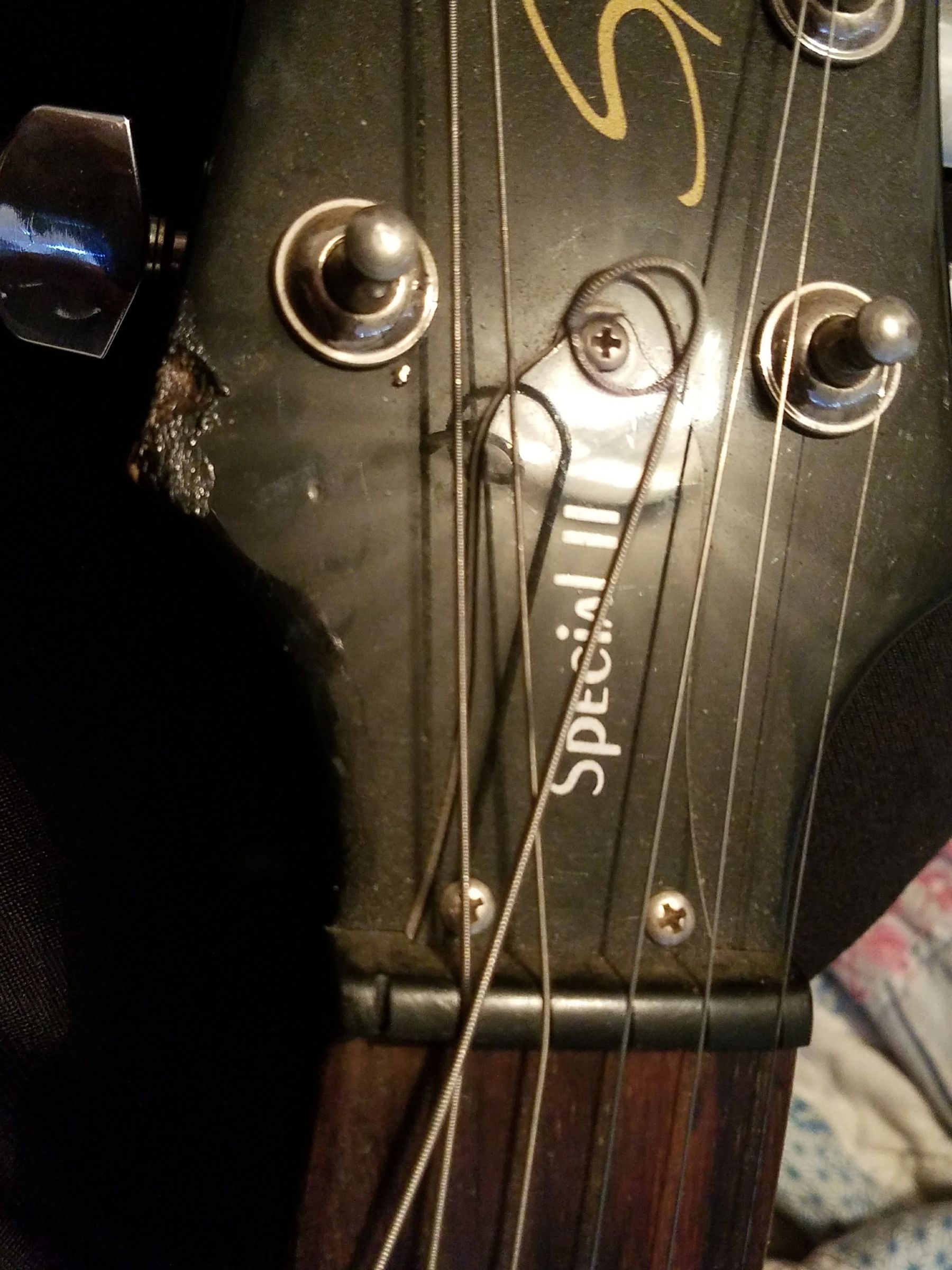 How to Change Guitar Strings Instructables