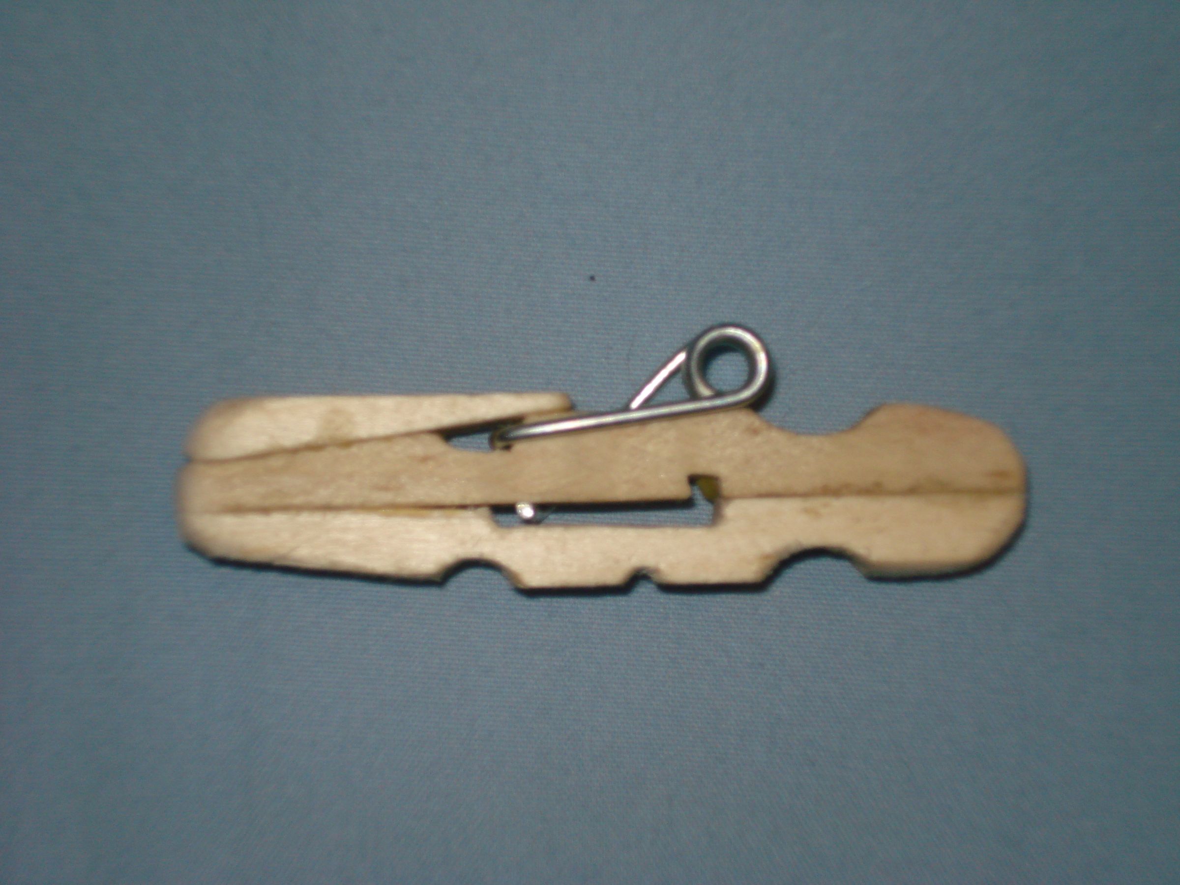How to Make a Clothespin Gun