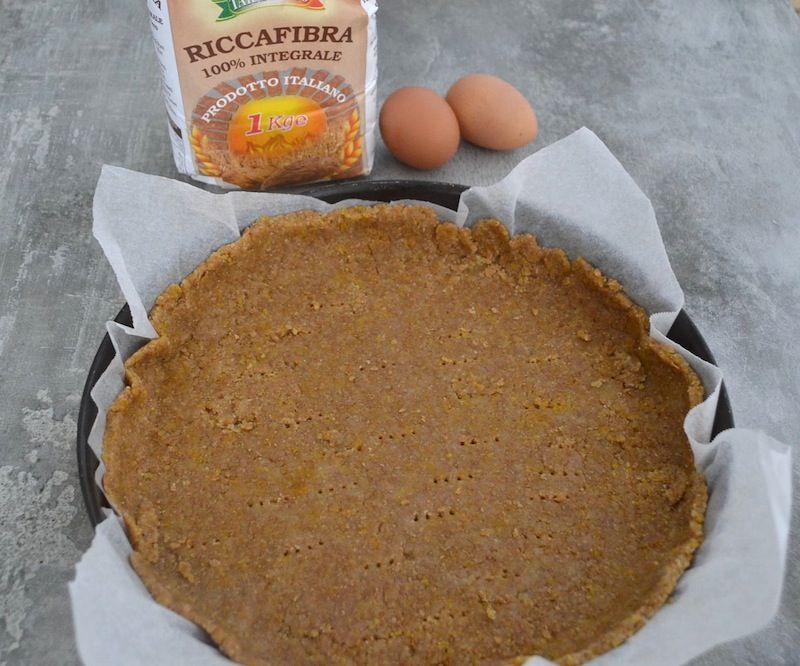 WHOLE WHEAT AND OLIVE OIL PIE CRUST