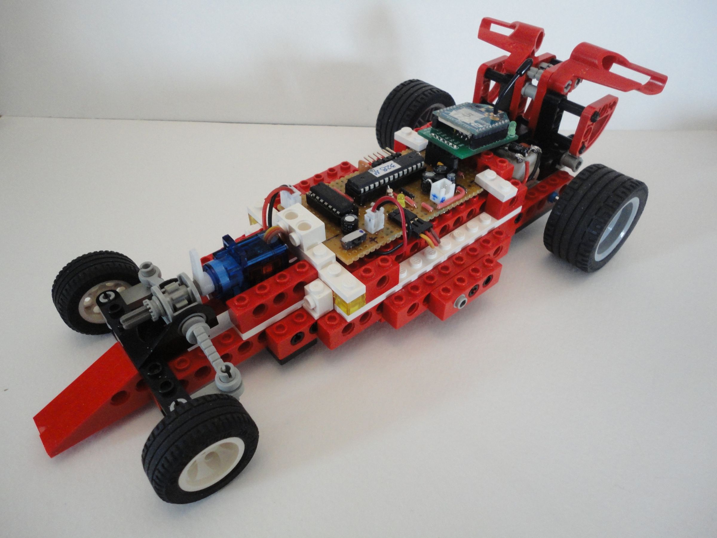 Wireless Lego Race Car