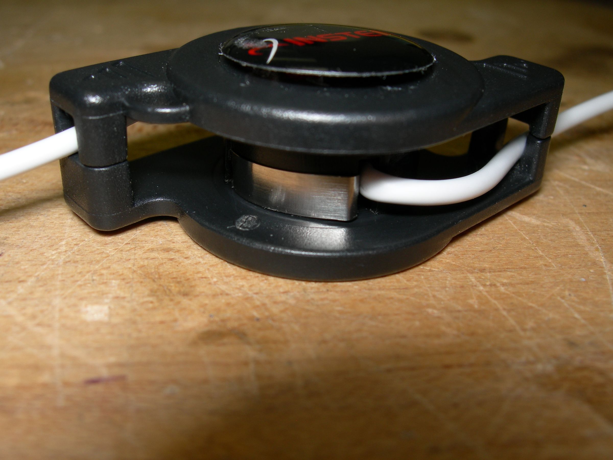 IRecoil IPhone Retractable Headphones 6 Steps (with Pictures