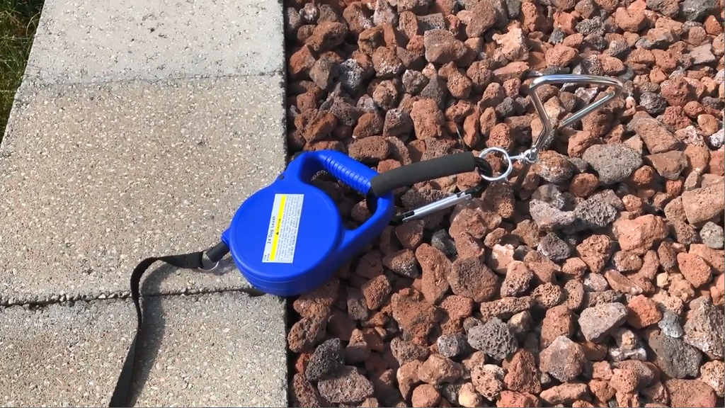 Retractable dog on sale tie out stake