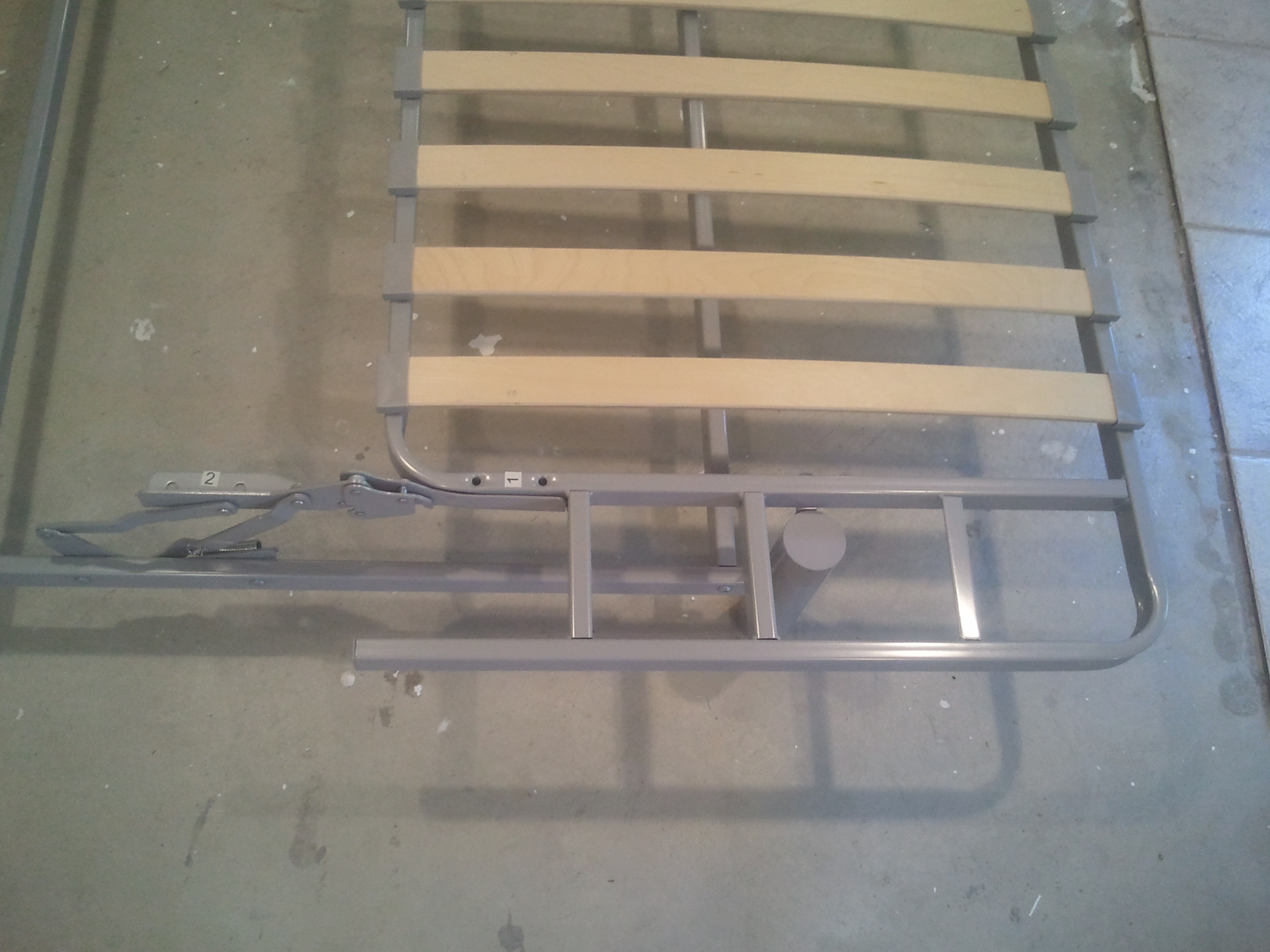 Assembly of Ikea Beddinge Futon 6 Steps Instructables