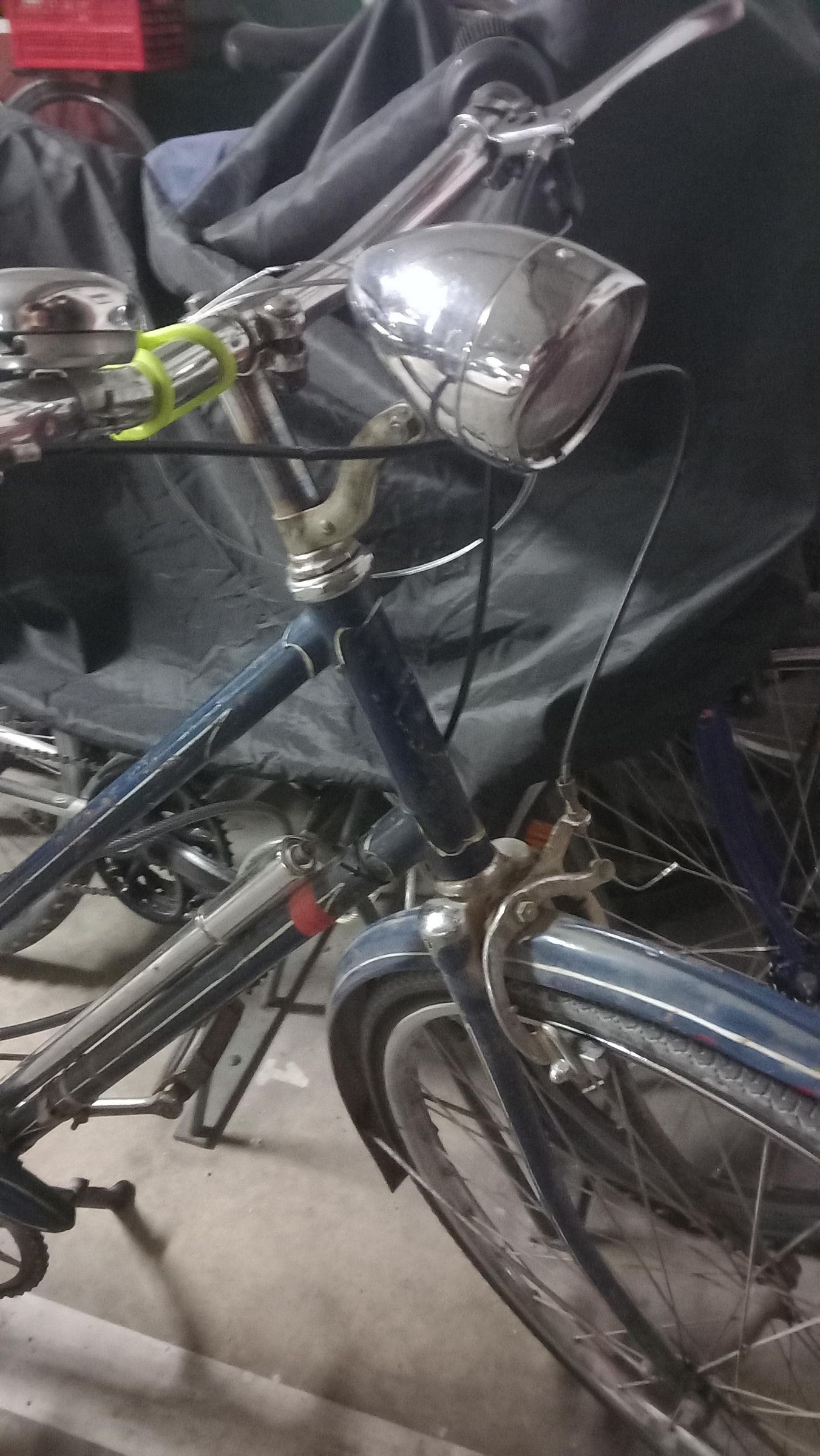 Battery Powered Retro Bike Light. Keep It Simple 3 Steps Instructables