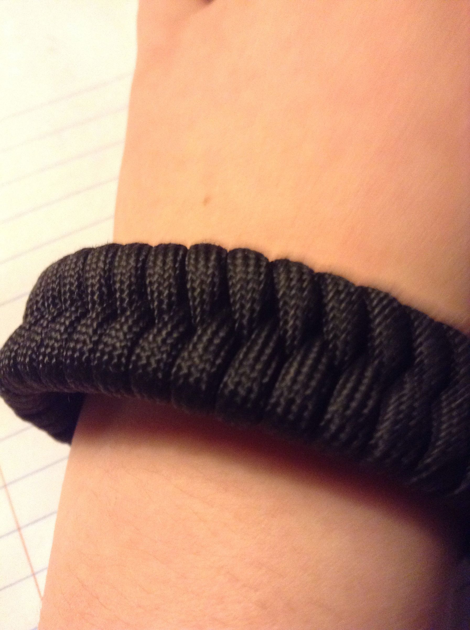 Paracord Snake Knot