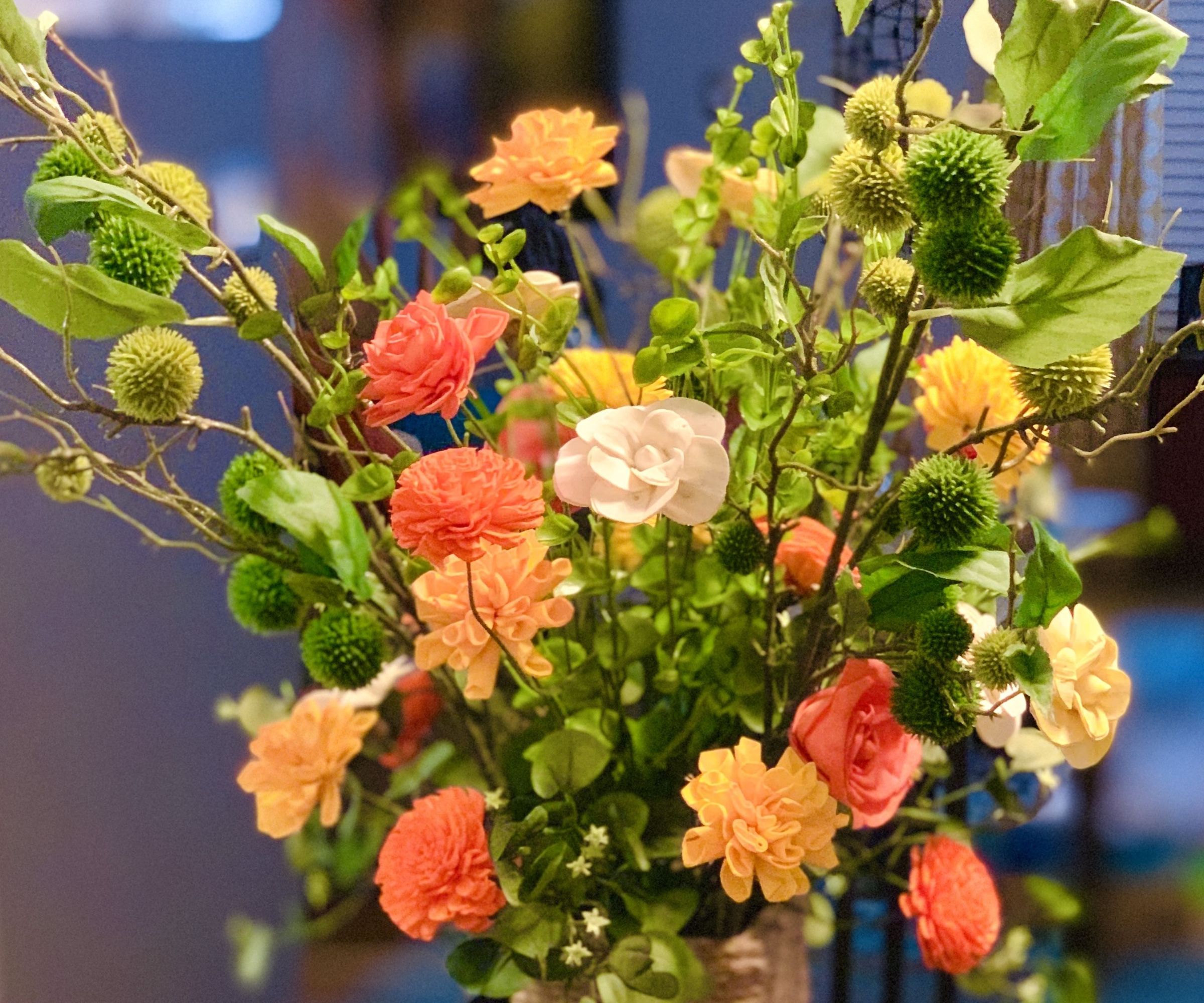 Make a Beautiful Sola Flower Arrangement and Rope-Wrapped Vase