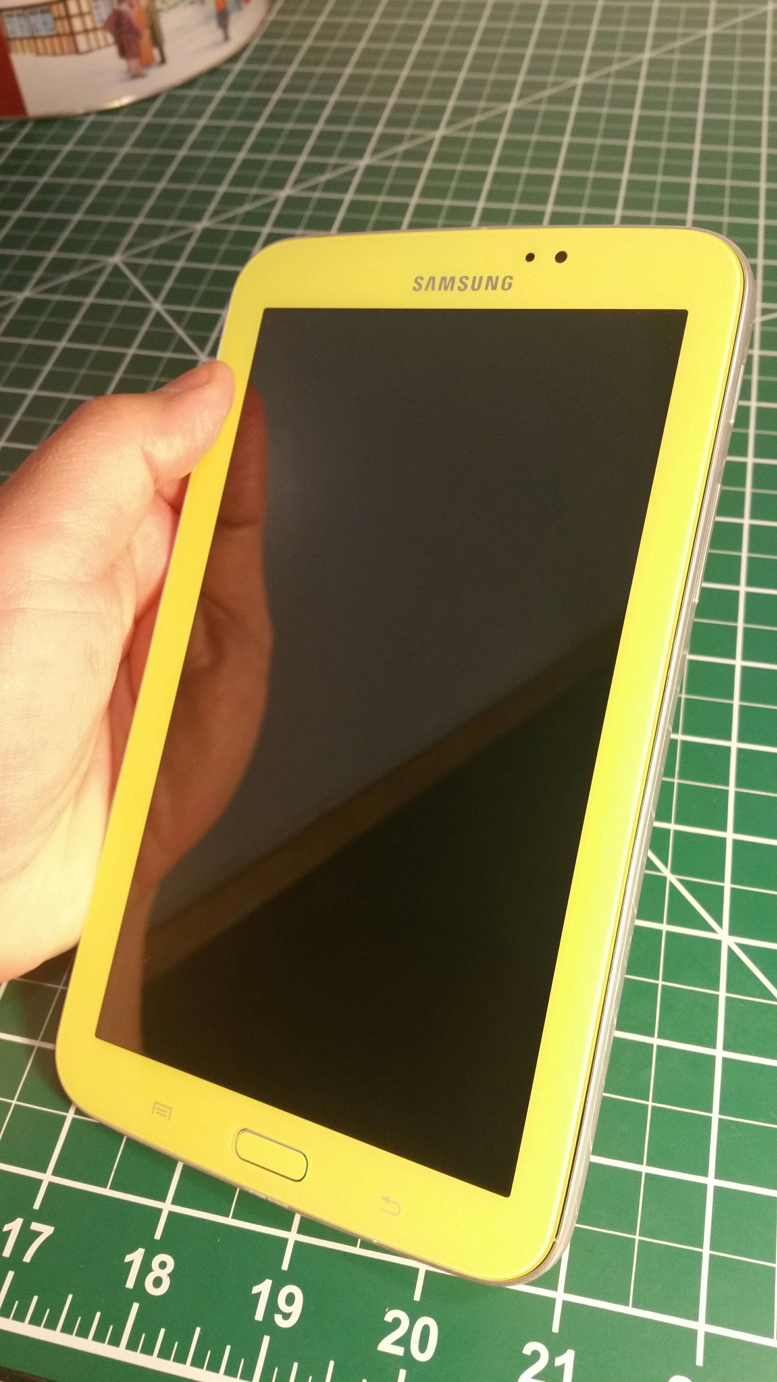 Screen Replacement Samsung Galaxy Tab 3 (Kids Edition) 9 Steps (with