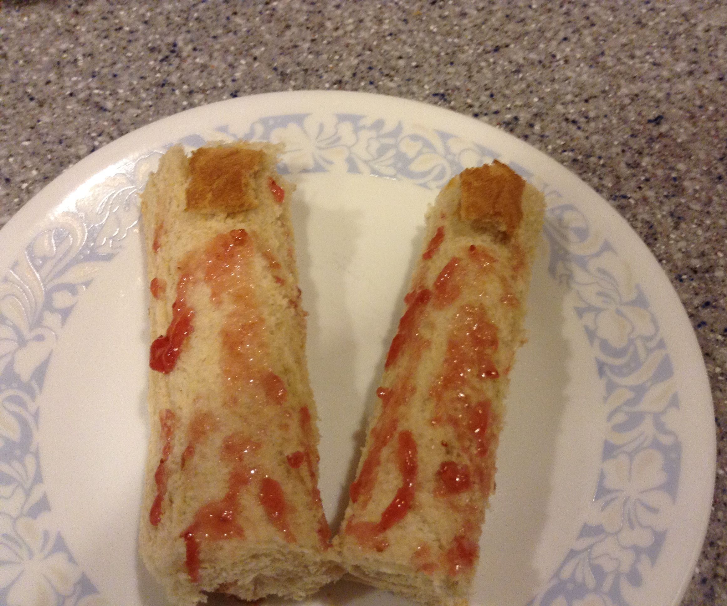 How to Make: Bloody Peace Fingers