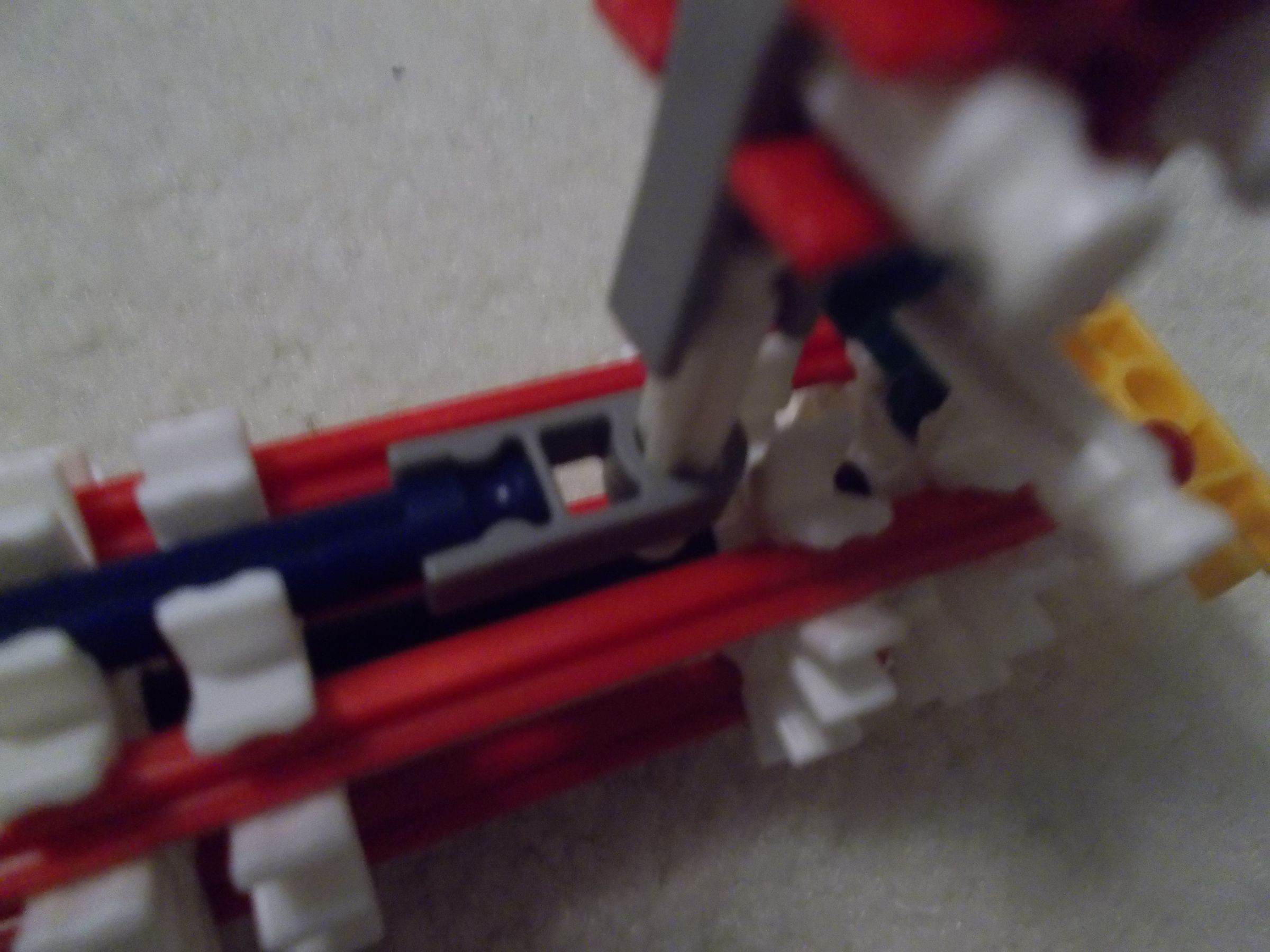 K'NEX Rubber Band Ball Launcher 5 Steps Instructables