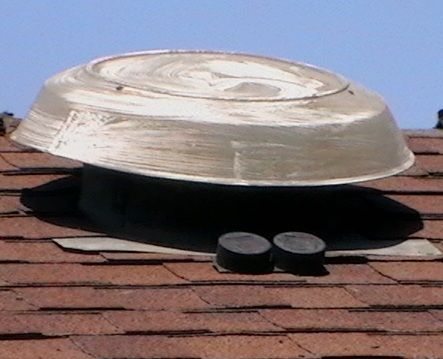 Simple Electric Skylight Made From Solar Lawn Lights