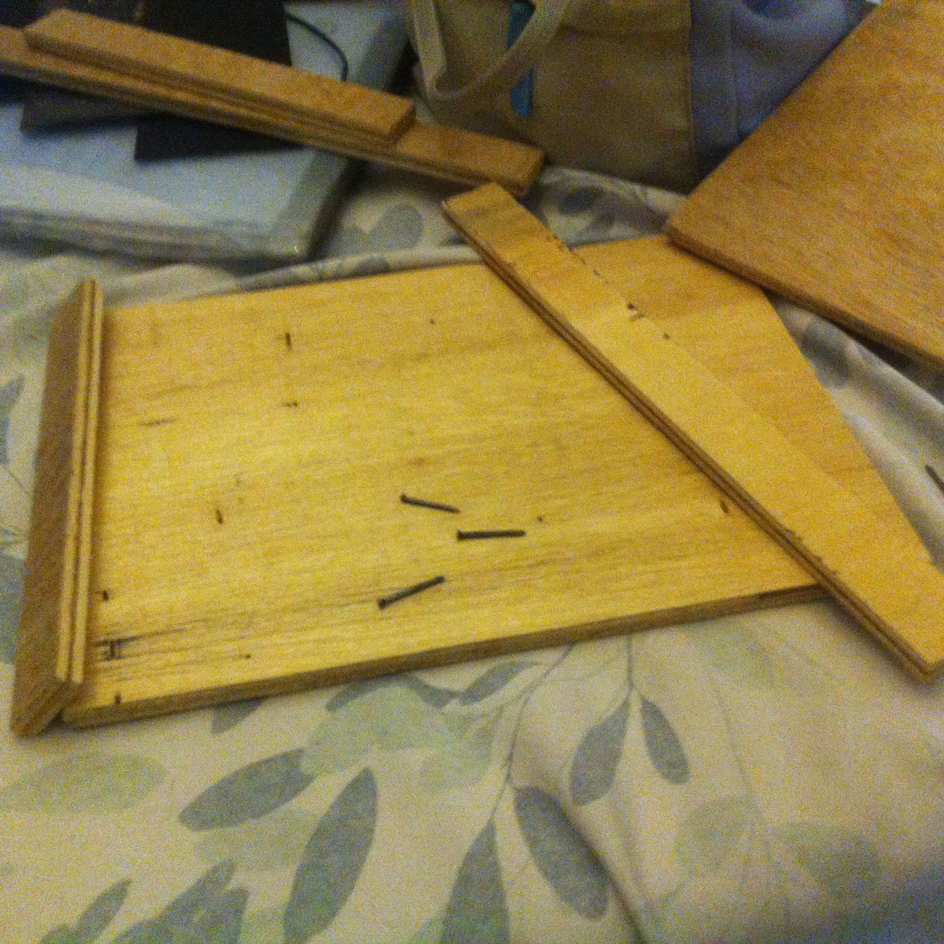 Tabletop Easel Box 8 Steps (with Pictures) Instructables