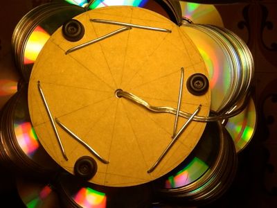 Recycled CDs Lamp : 5 Steps (with Pictures) - Instructables