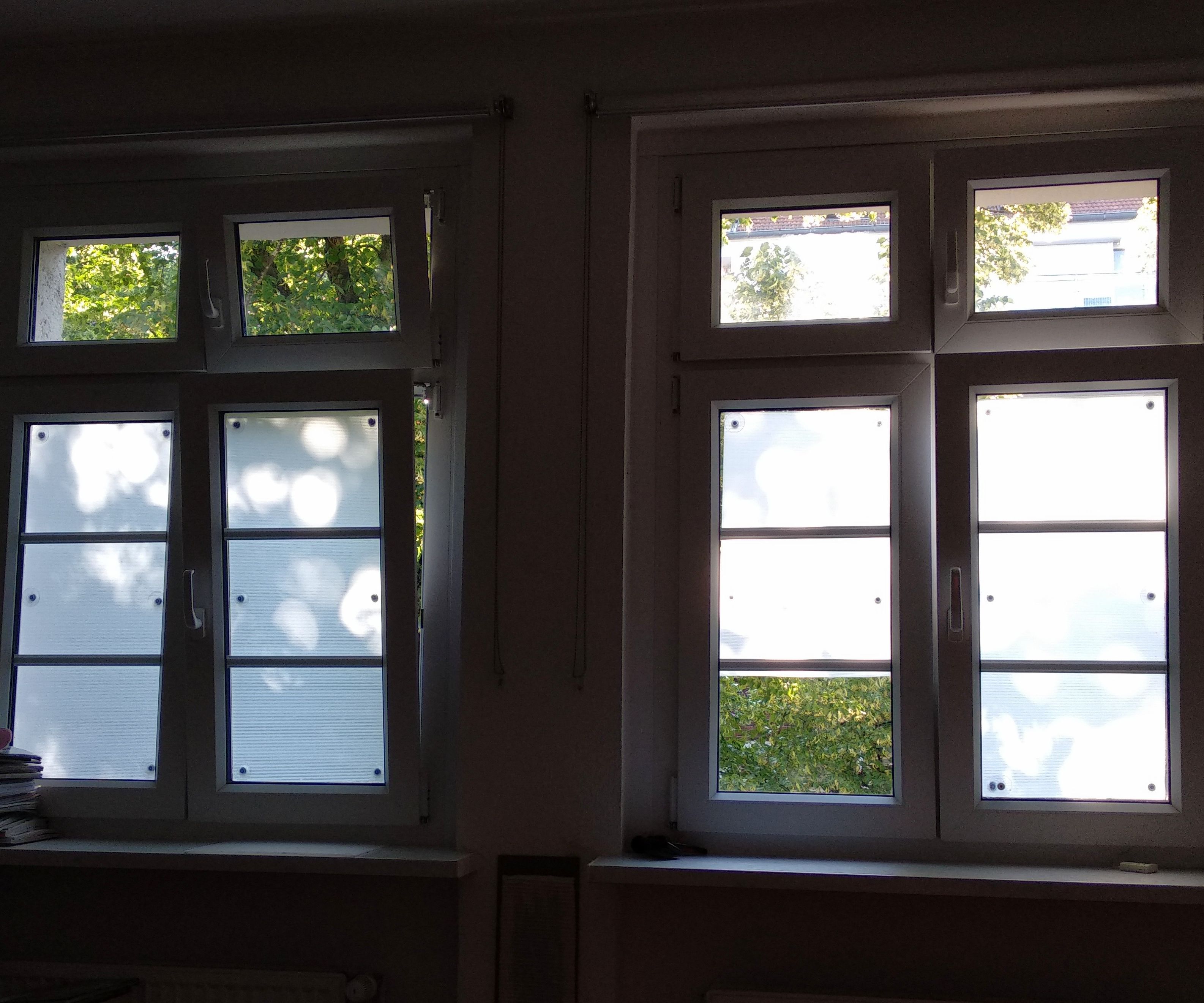 Light Diffusing Window Blinds Made From Multi-wall Plates 