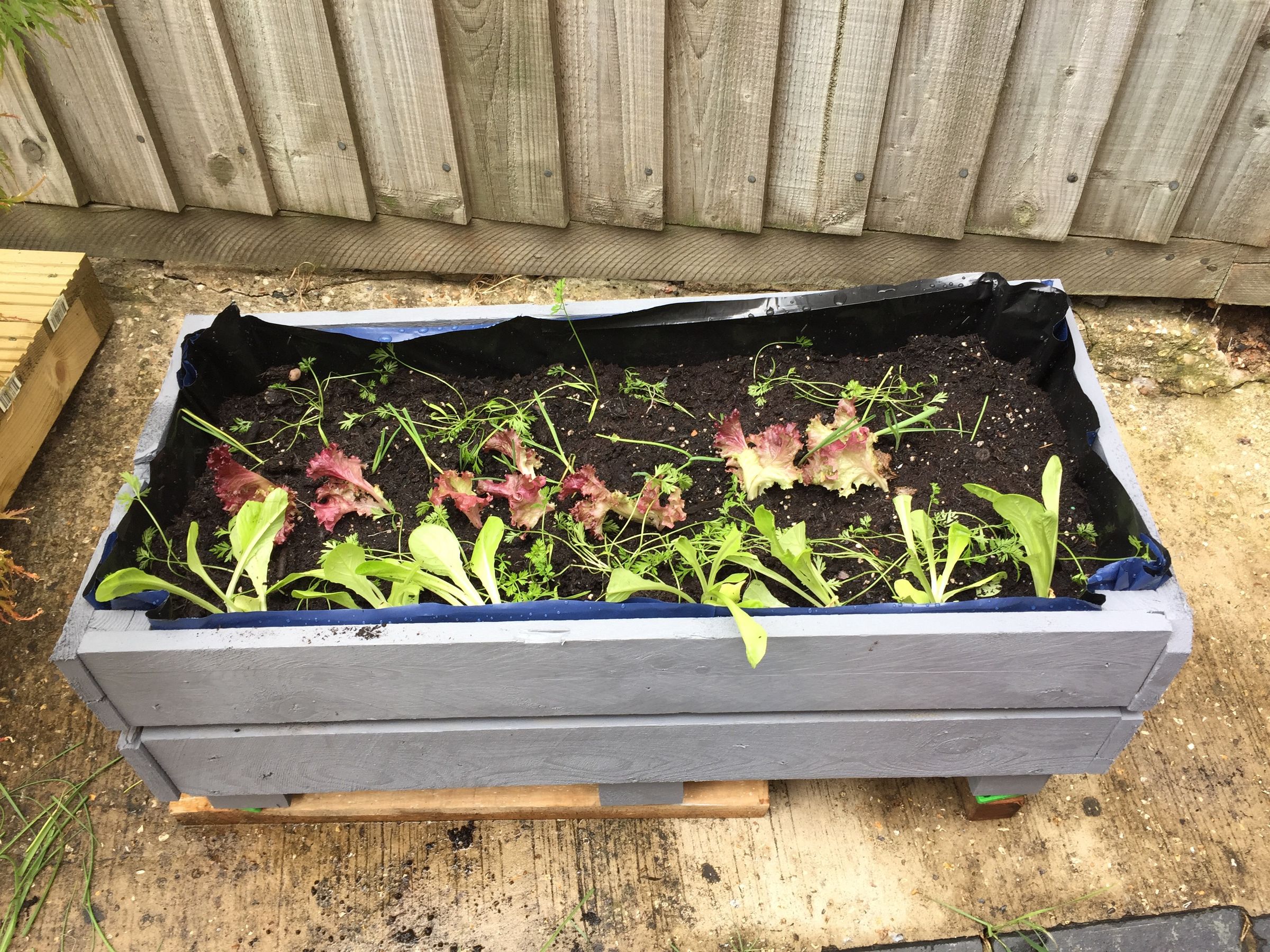 Planter From Pallet Timber - Image 1