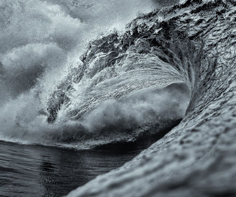 Coloring a Wave and Adding a Surfer