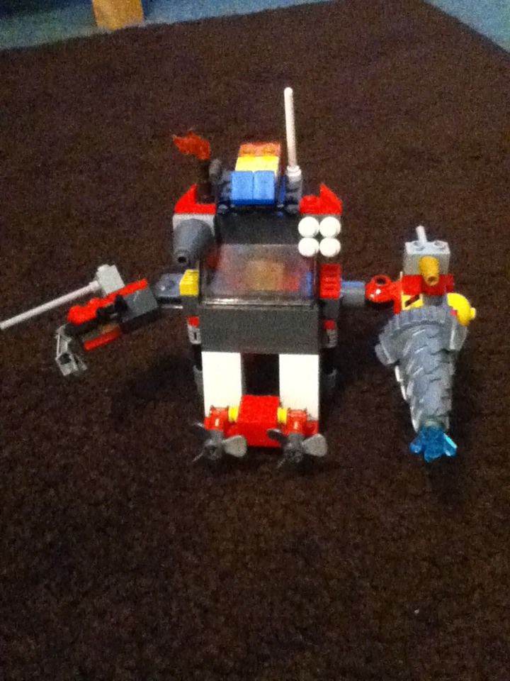 Lego Dreadnought