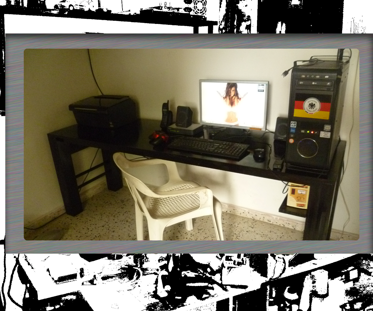 Desktop PC  With Electrical Outlets