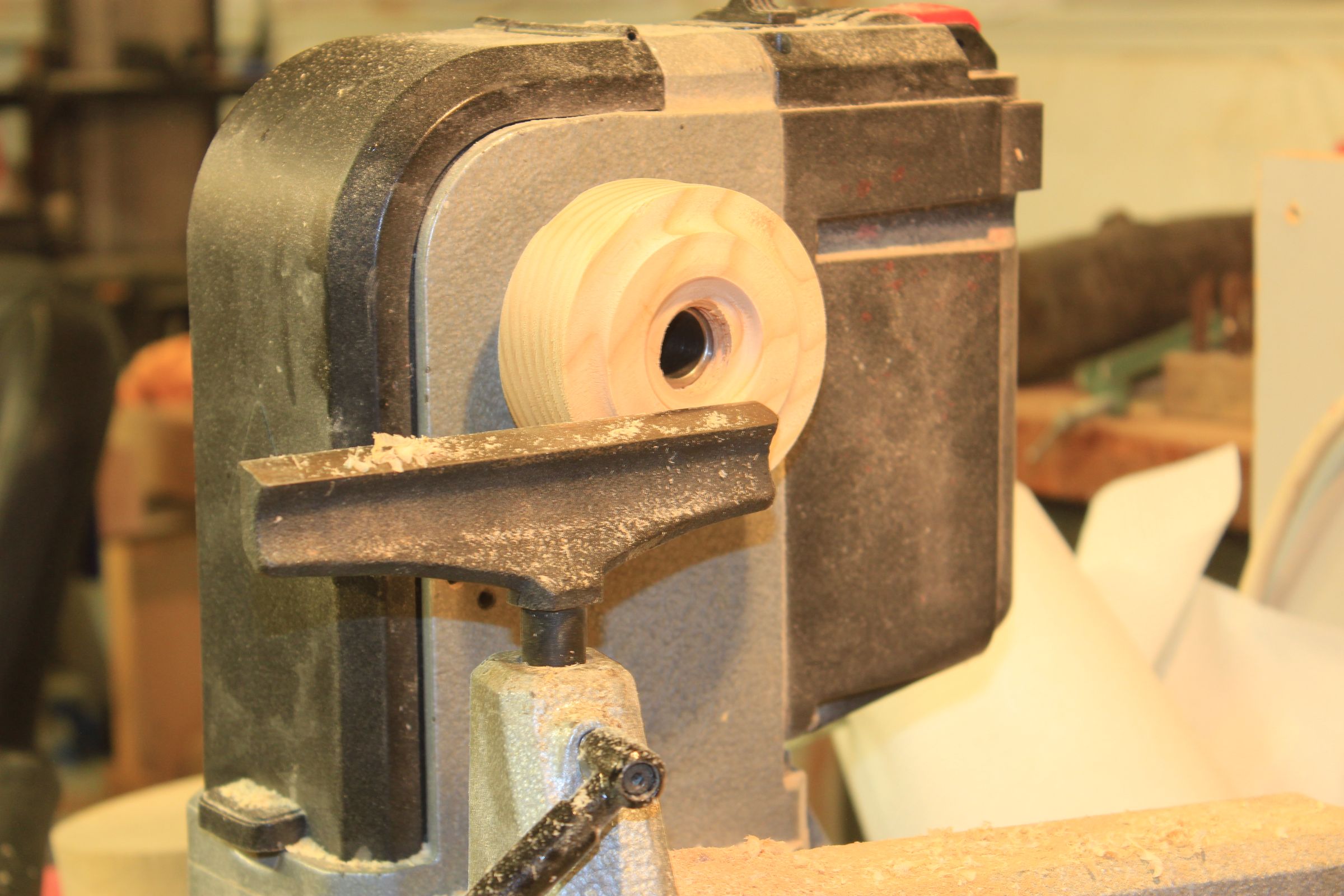 Disposable Faceplates for the Lathe 4 Steps (with Pictures