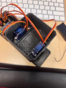 Inserting Servos (legs)