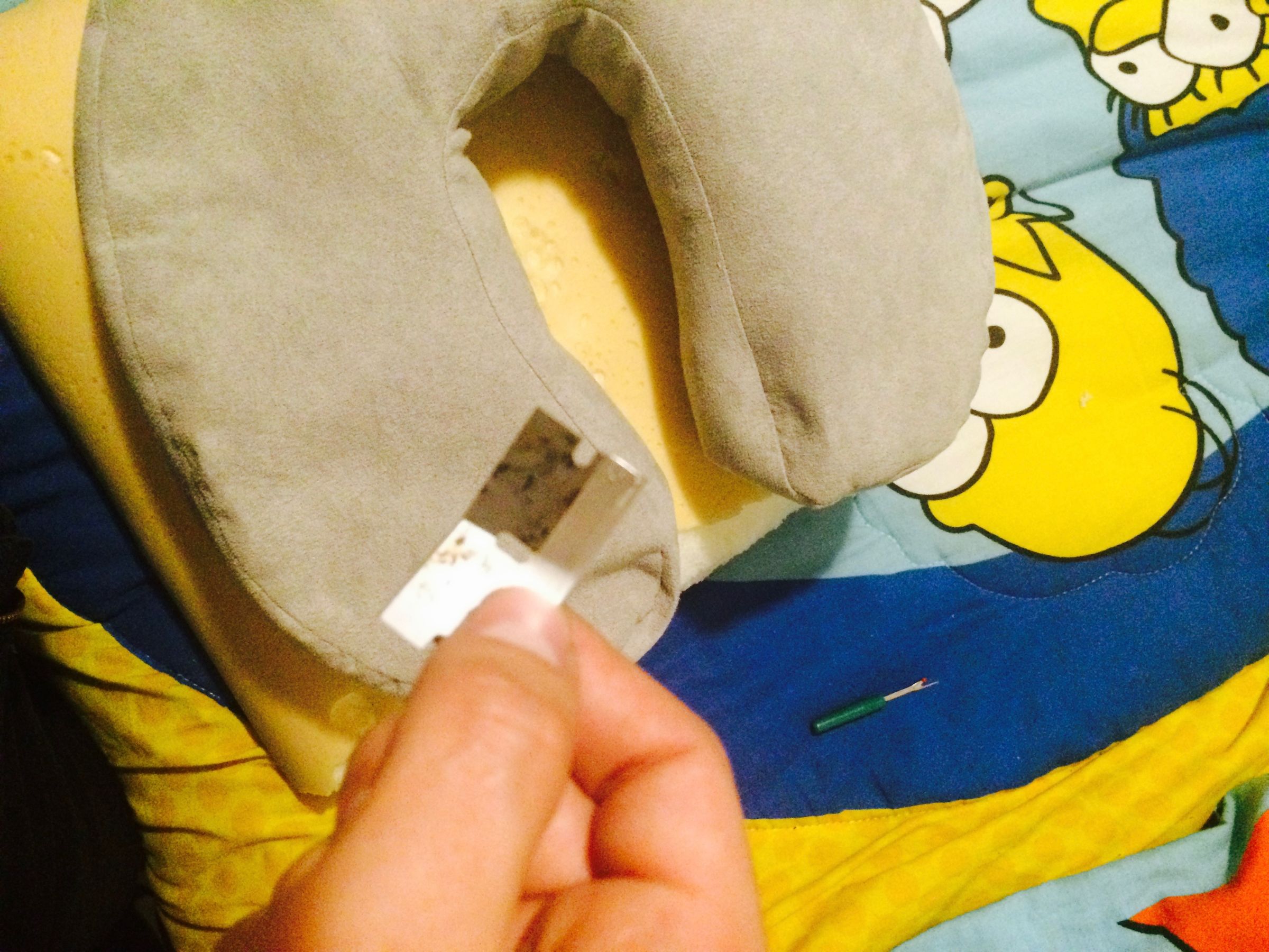 Neck Pillow Hack 3 Steps Instructables