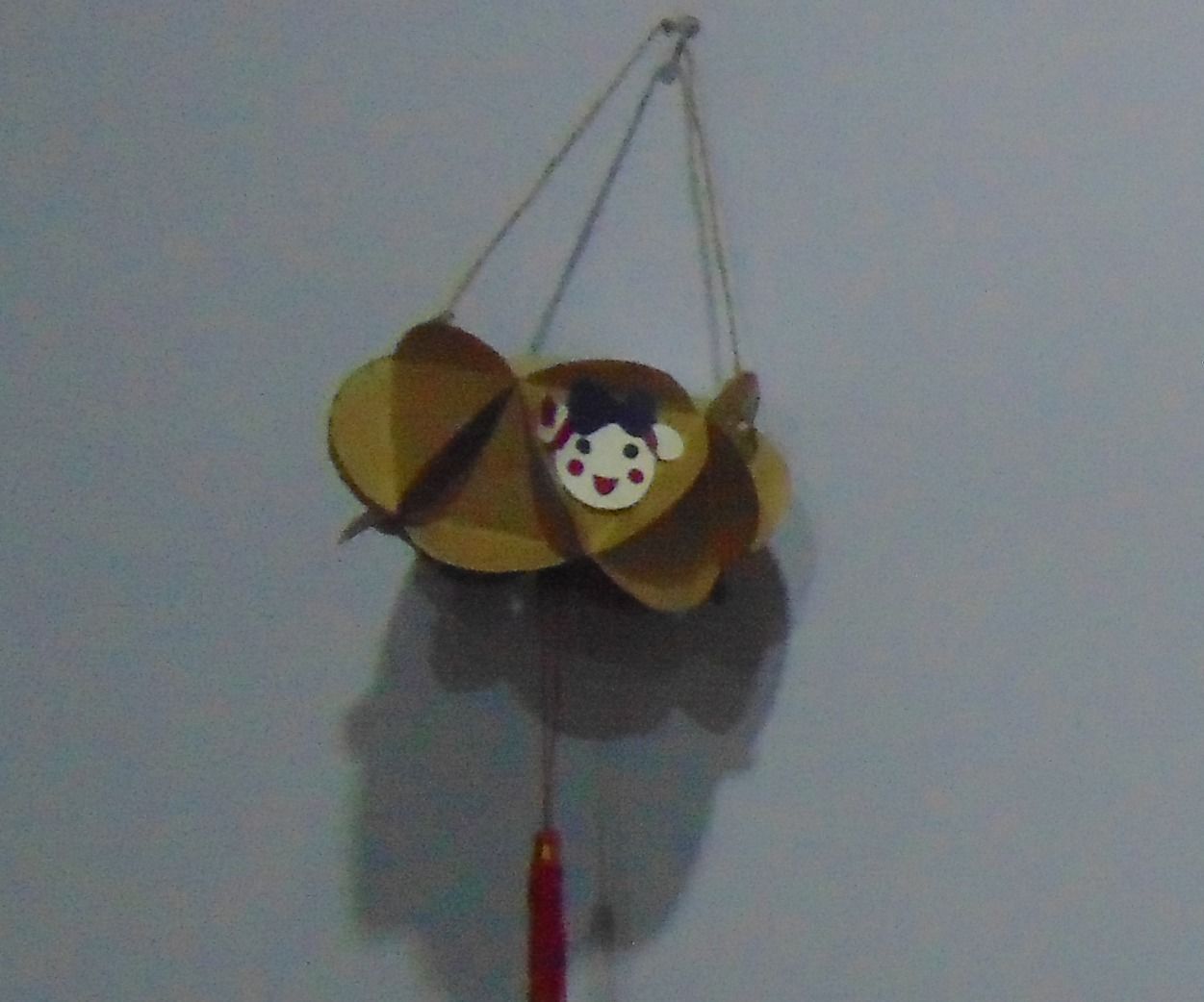 Miss La Sen Triangle Lantern