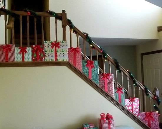 "Presents" Christmas Staircase Decorations