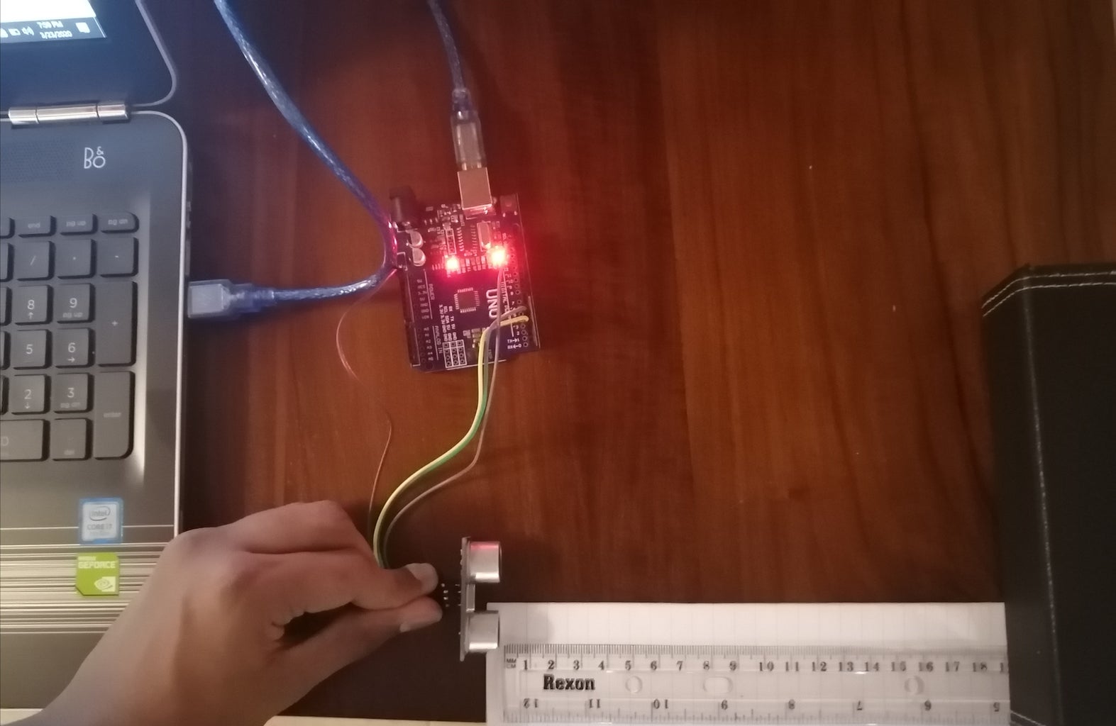 Ultrasonics Sensor : 3 Steps Circuit Diagram