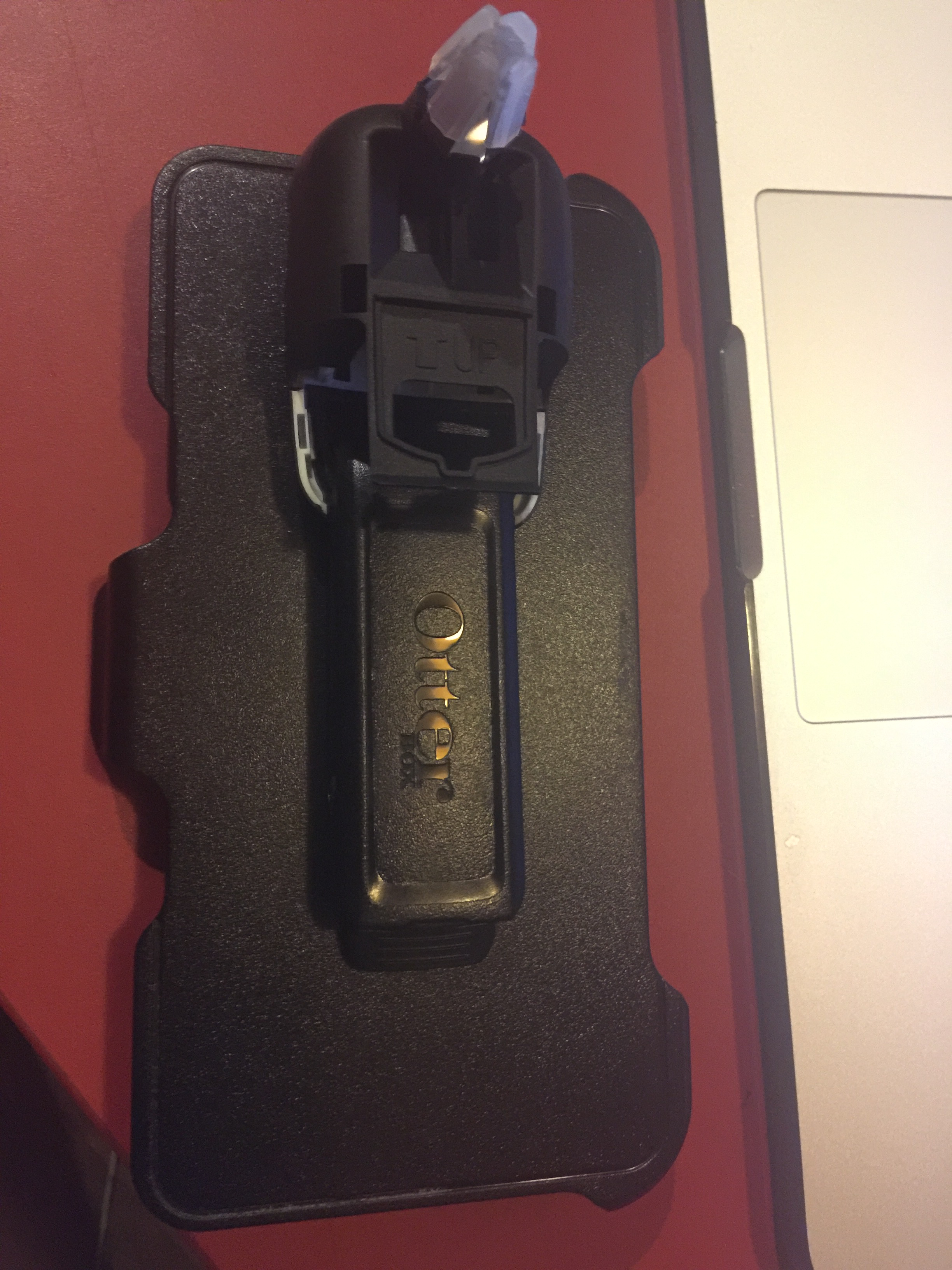 OtterBox Car Vent Holder No Tools Needed! 4 Steps Instructables