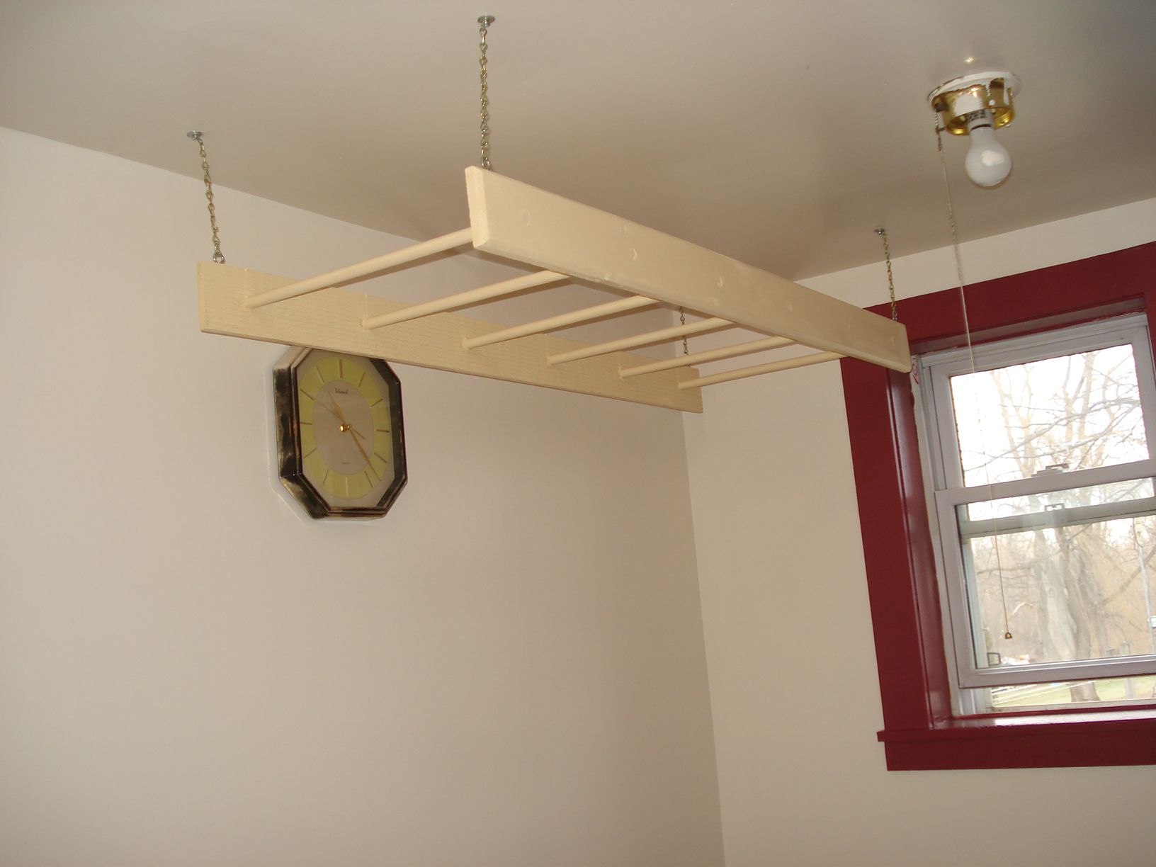 How to Make a Inside Hanging Clothes Rack