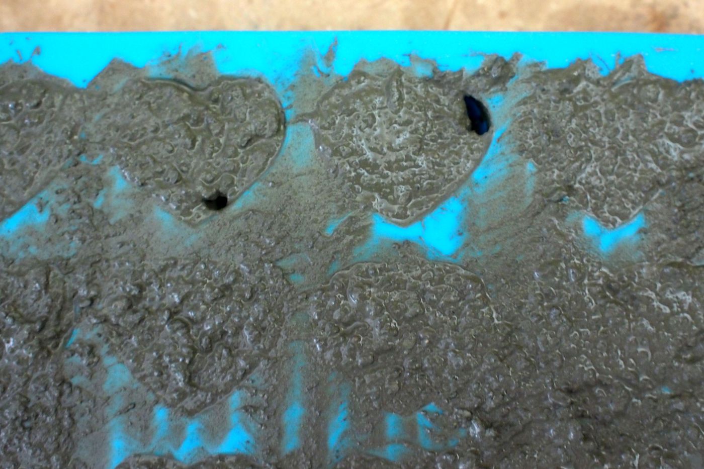 Mixing + Pouring Concrete : 11 Steps - Instructables