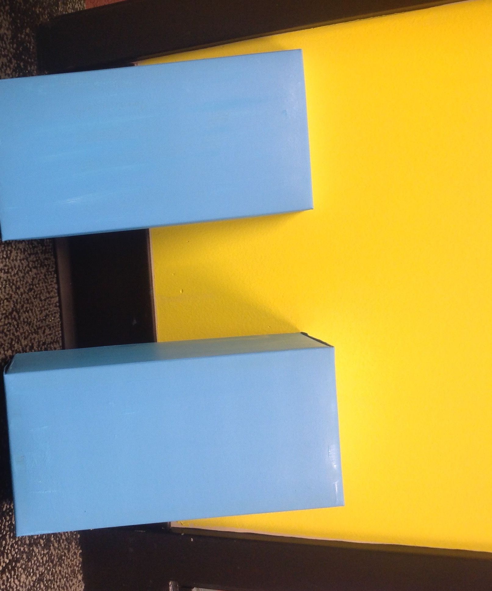 DIY Shoebox Ribbon Holder 