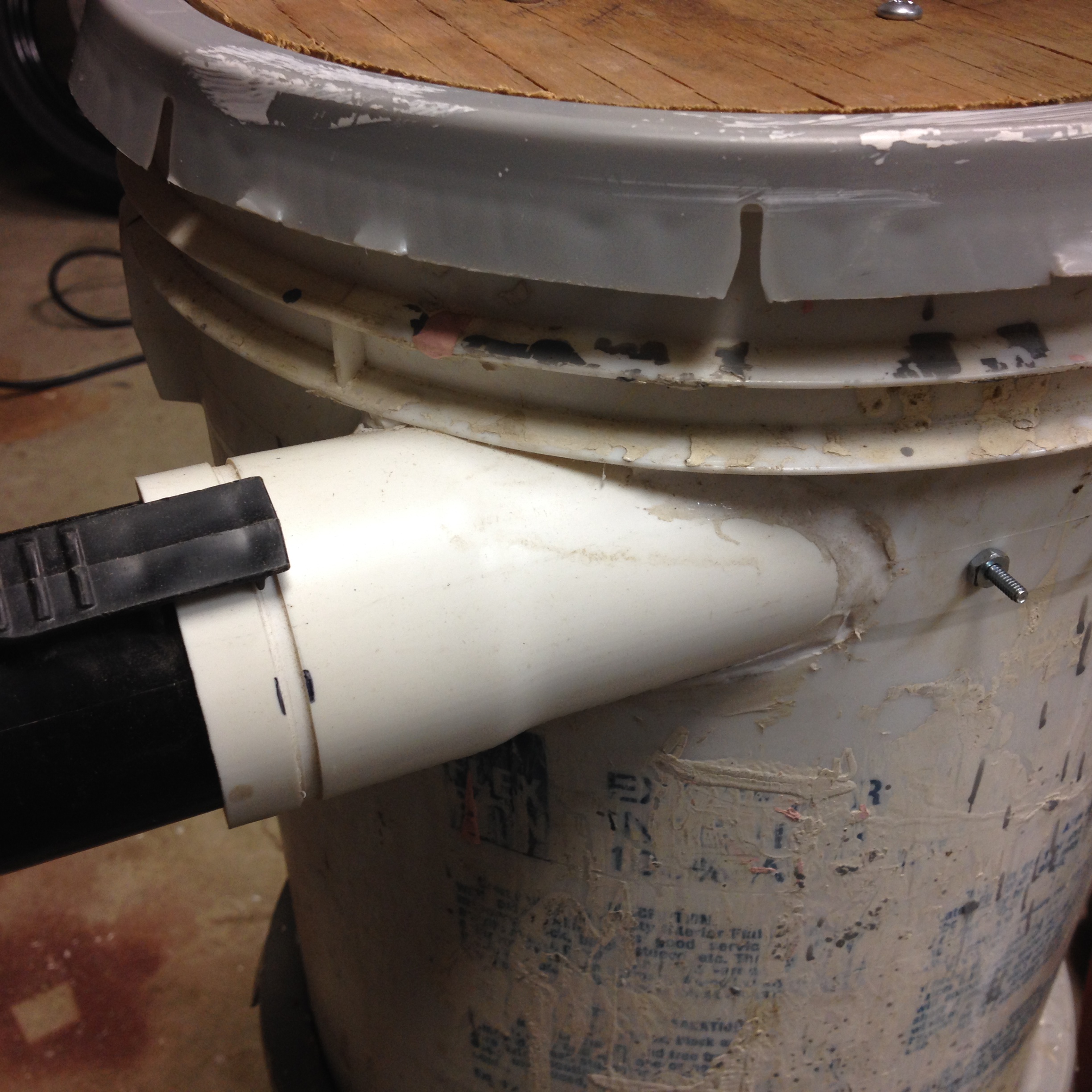 Homemade Dust Separator (video) Instructables