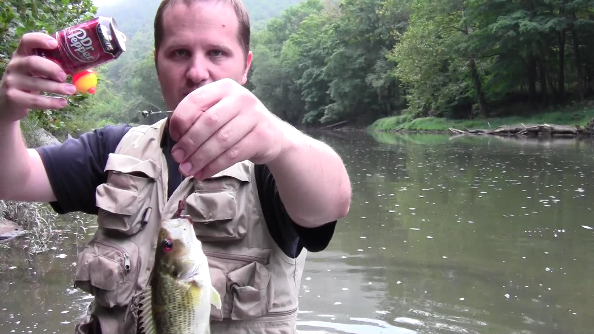 How to Catch Fish With a Soda Can (no Fishing Rod)