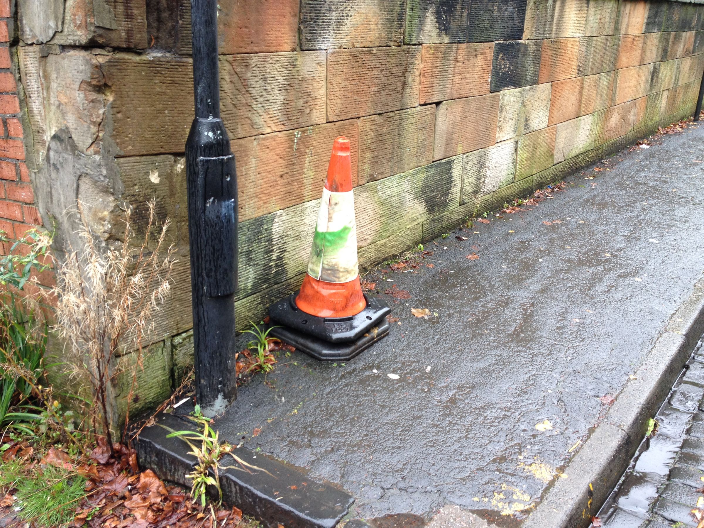 Cheap/free Traffic Cone I-phone Amplifier - Updated